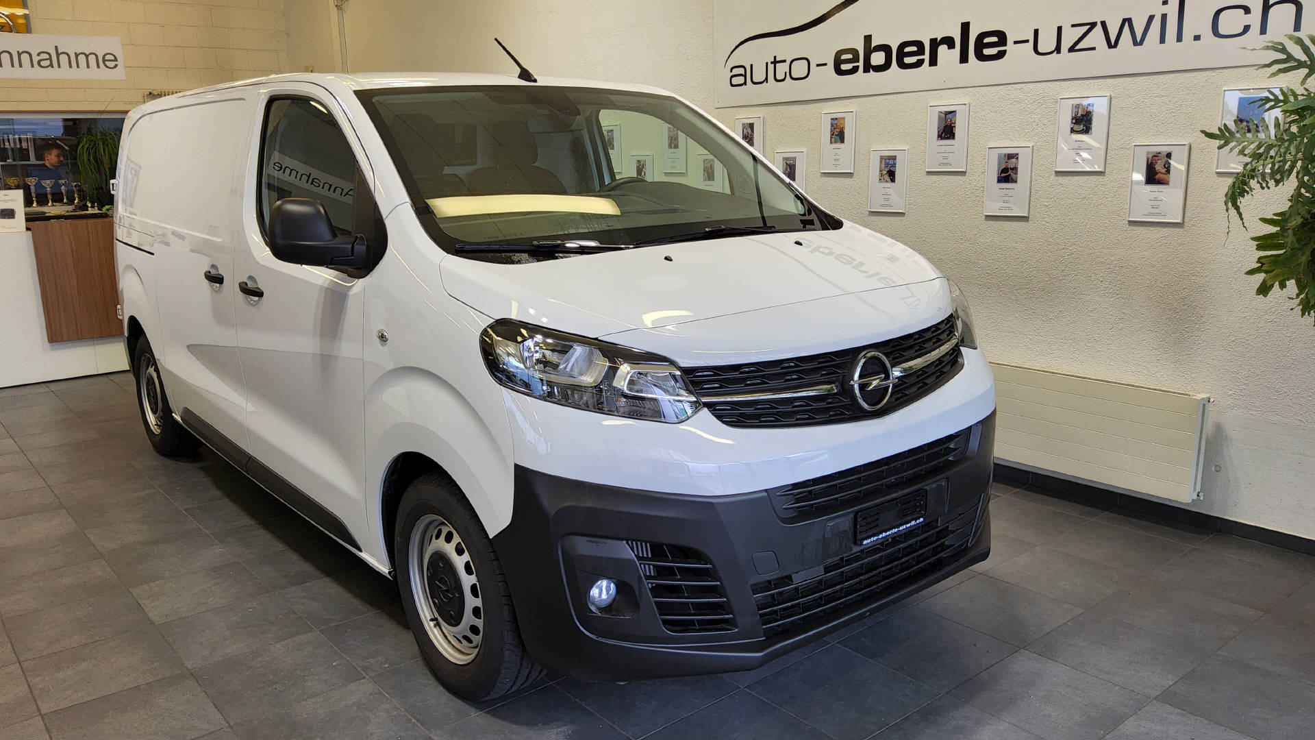 OPEL Vivaro Cargo 2.7 t M 2.0 D 144 S/S-showroom-element-1