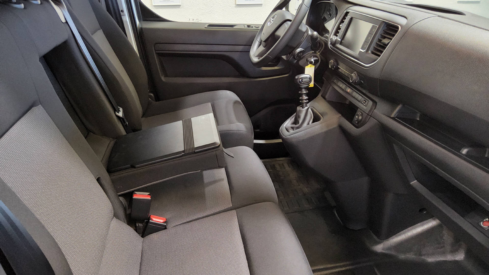 OPEL Vivaro Cargo 2.7 t M 2.0 D 144 S/S-image-12