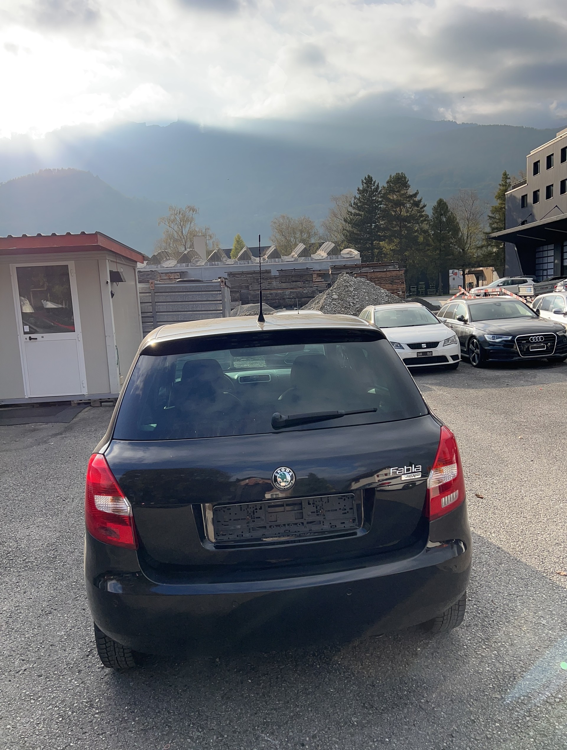 SKODA Fabia 1.4 Elegance-image-8