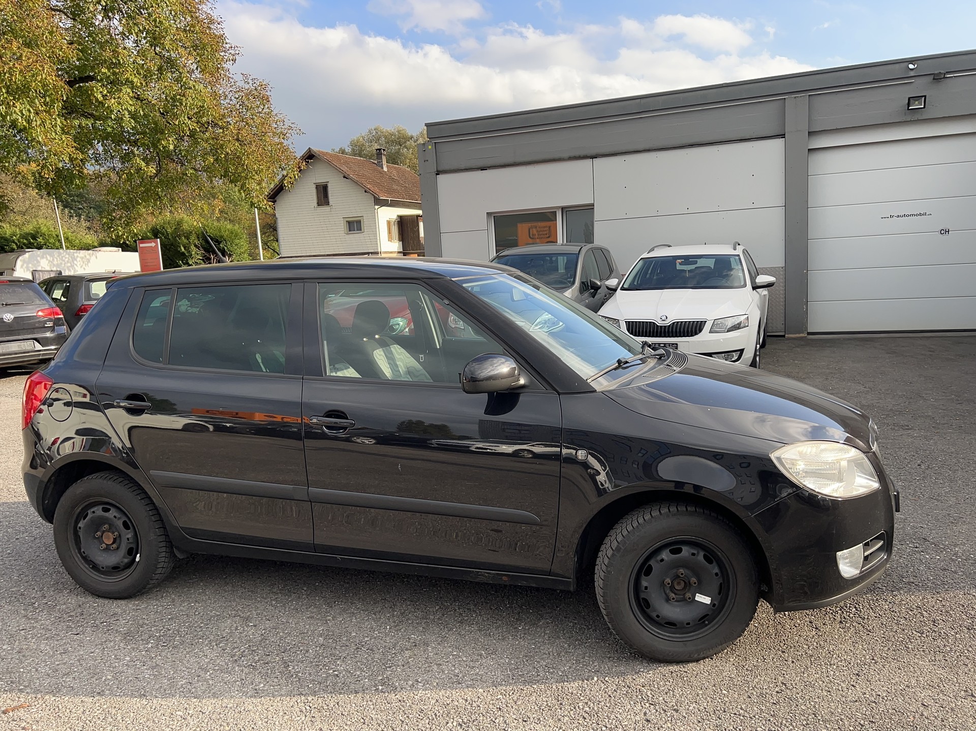 SKODA Fabia 1.4 Elegance-image-6