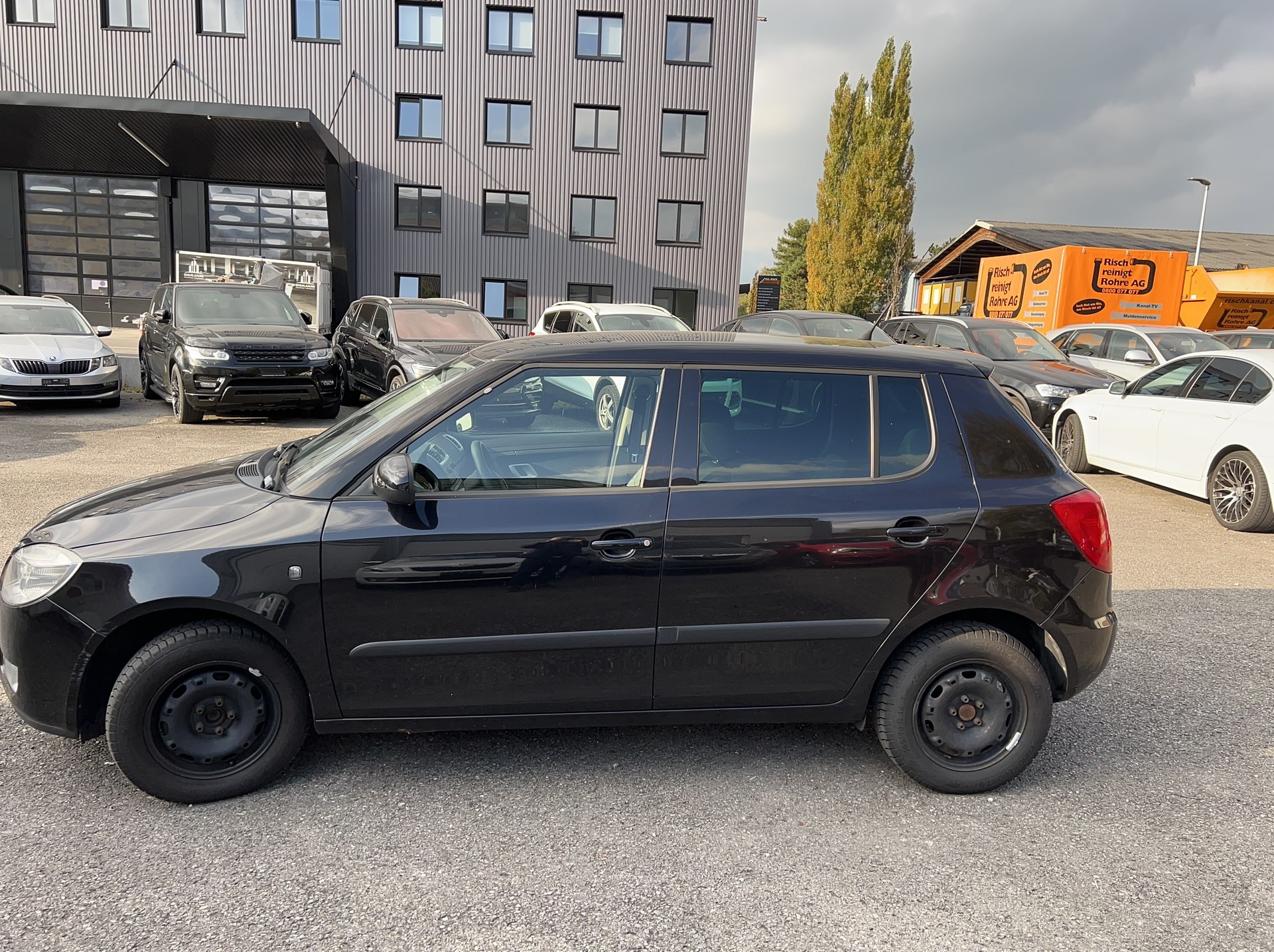 SKODA Fabia 1.4 Elegance-image-4