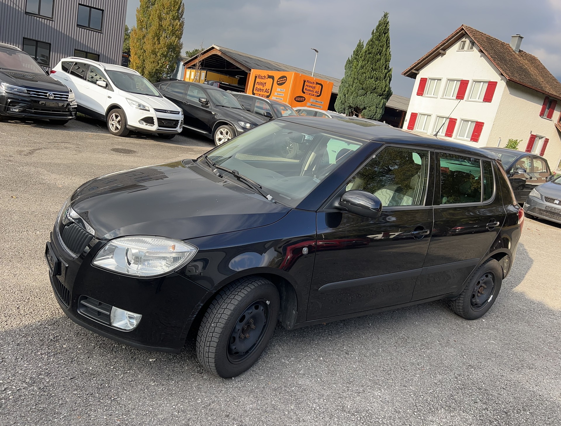 SKODA Fabia 1.4 Elegance-image-3