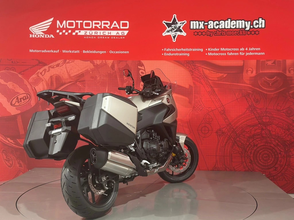 HONDA NT 1100 *Neufahrzeug**Beige-image-9