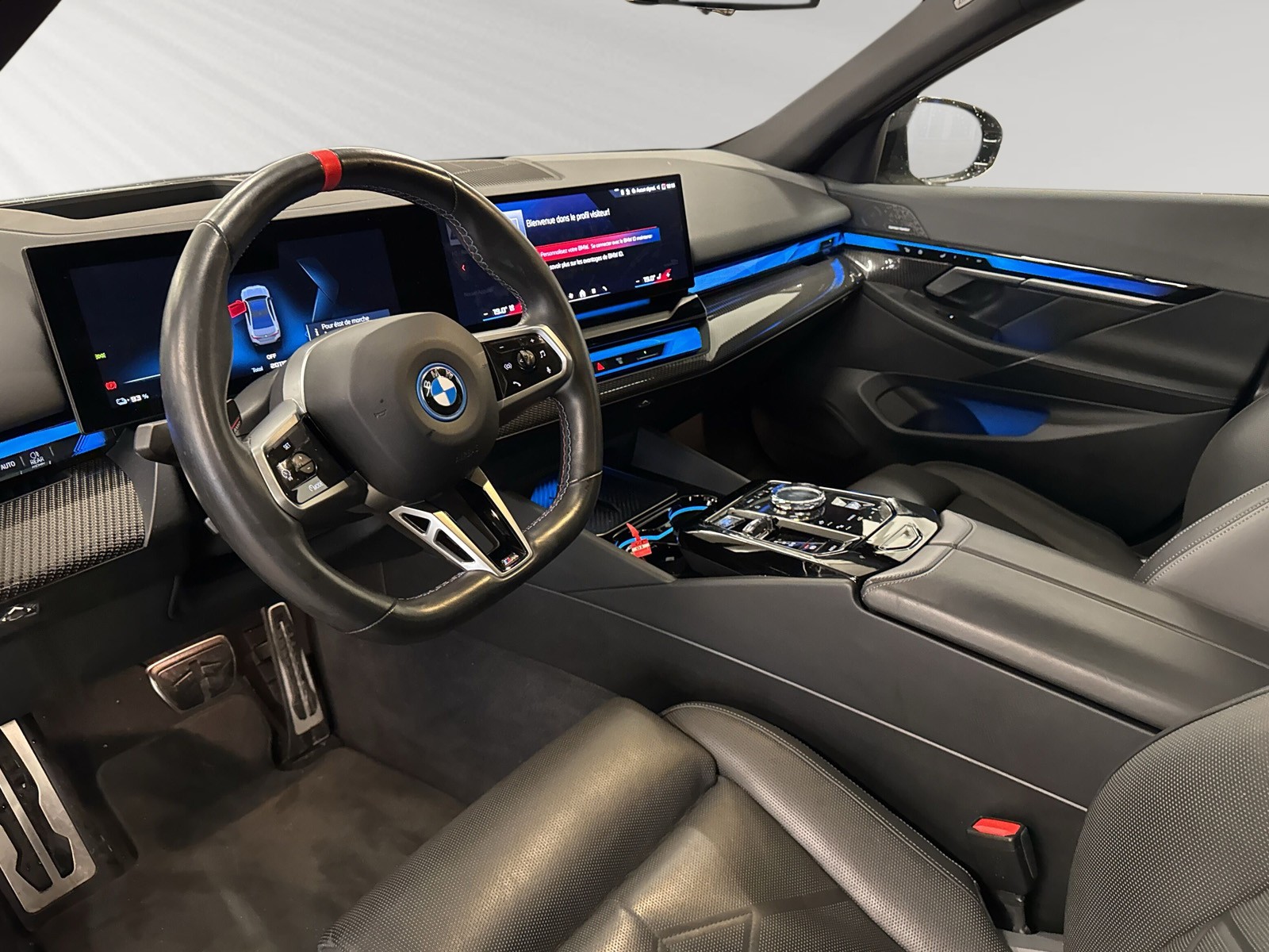 BMW i5 M60 xDrive M Sport Pro-image-3