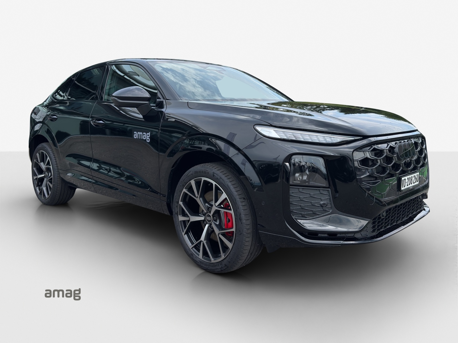AUDI Q3 Sportback e-hybrid 200 kW S tronig-image-9