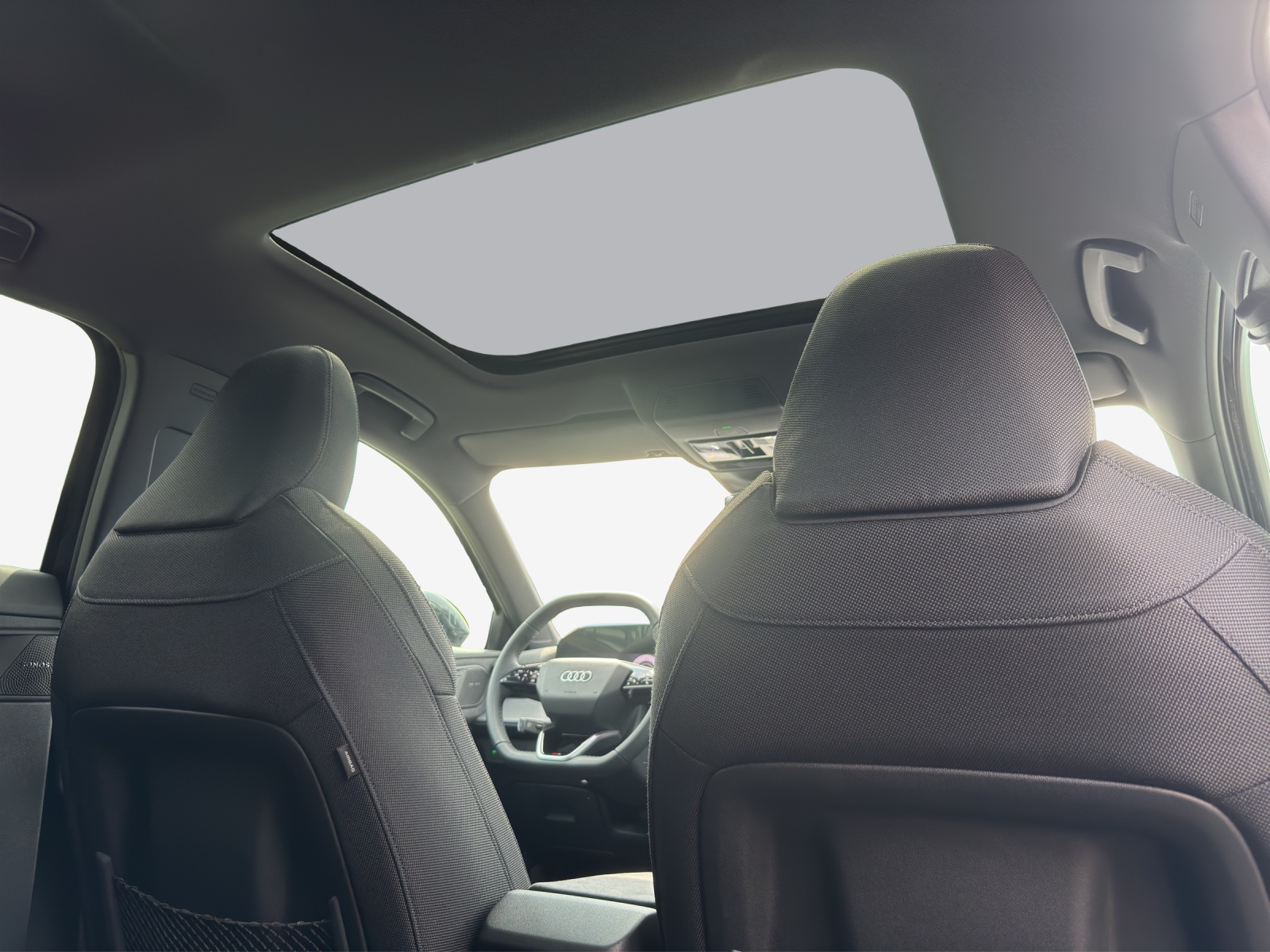 AUDI Q3 Sportback e-hybrid 200 kW S tronig-image-7