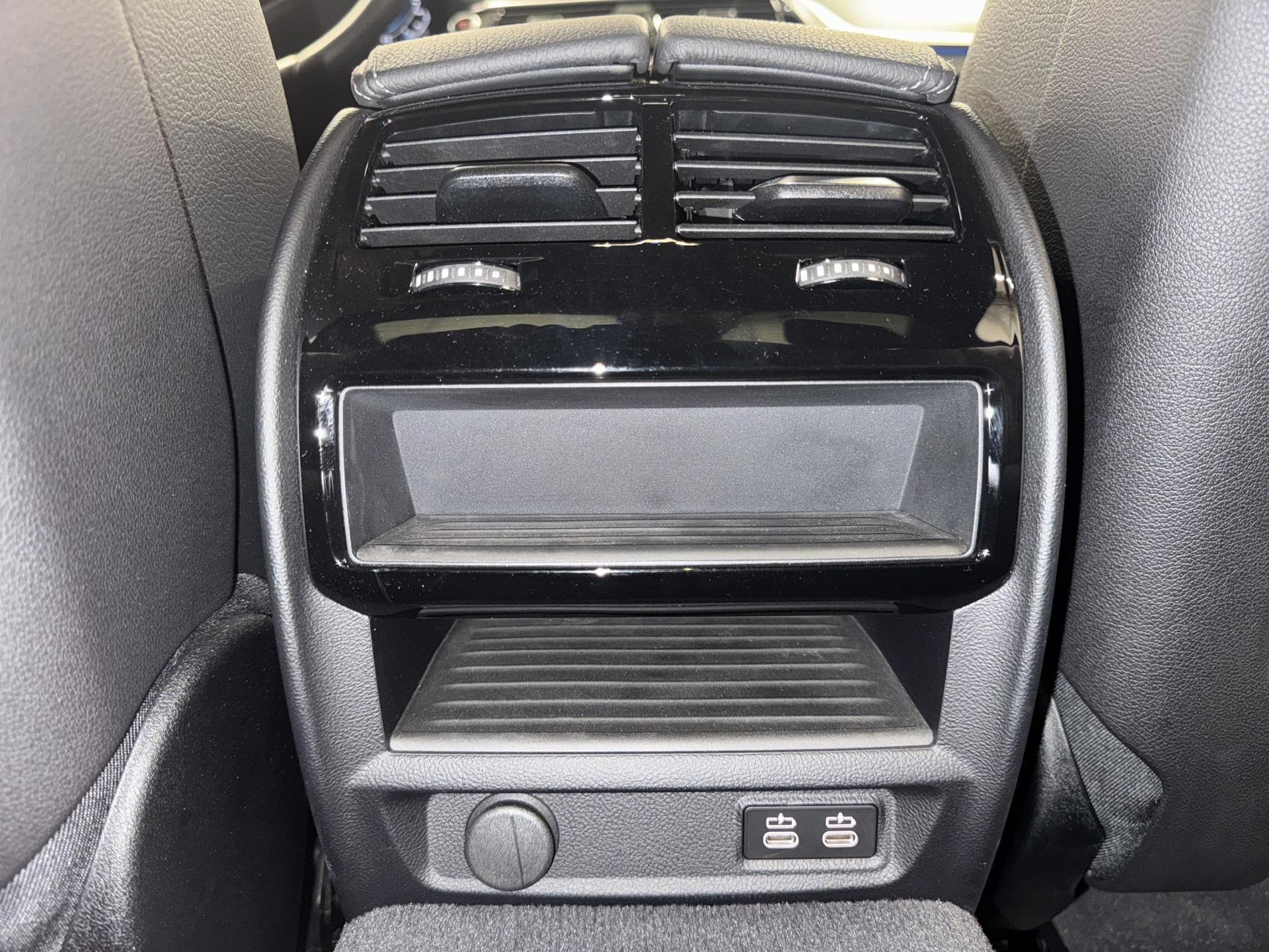 BMW 530e xDrive M Sport-image-10