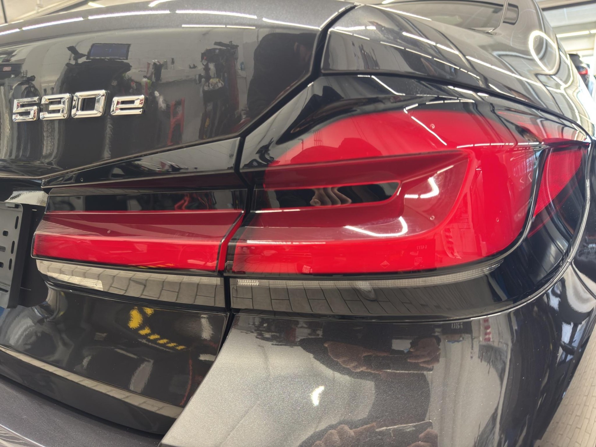BMW 530e xDrive M Sport-image-6