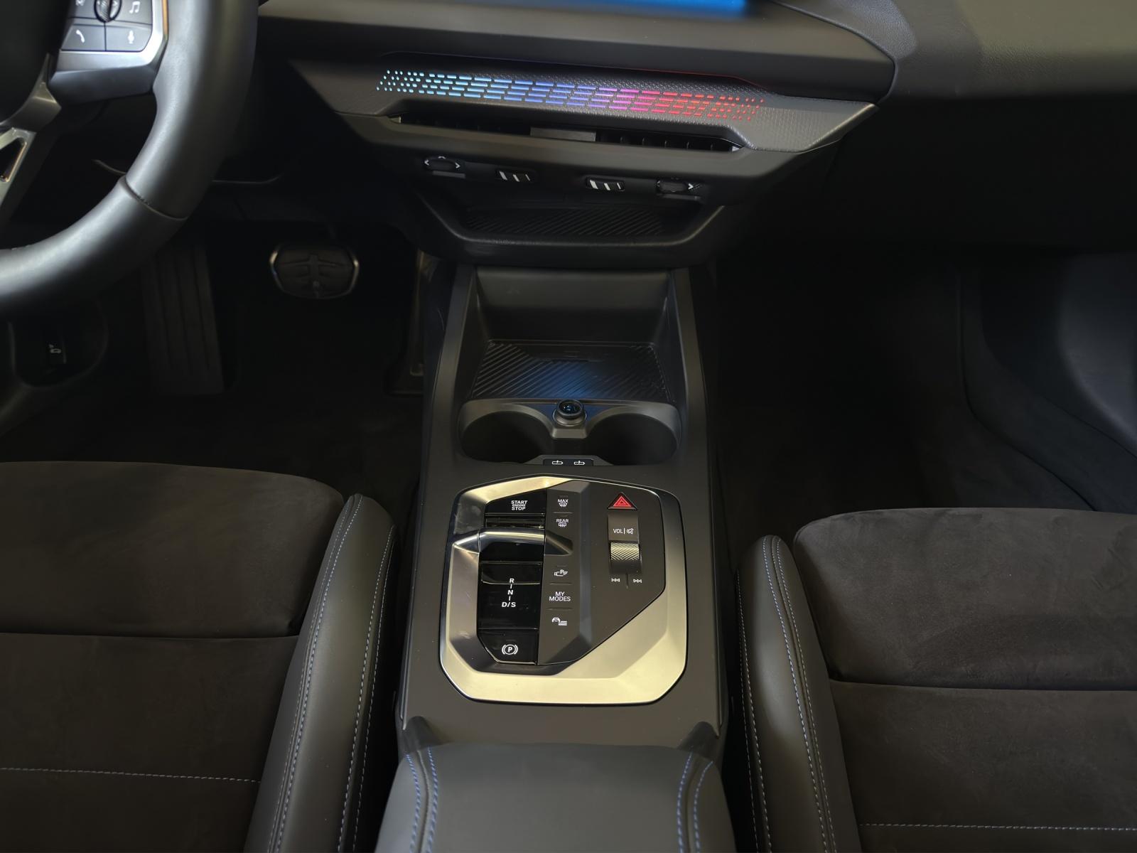 BMW 123 xDrive M-SportPaket-image-12