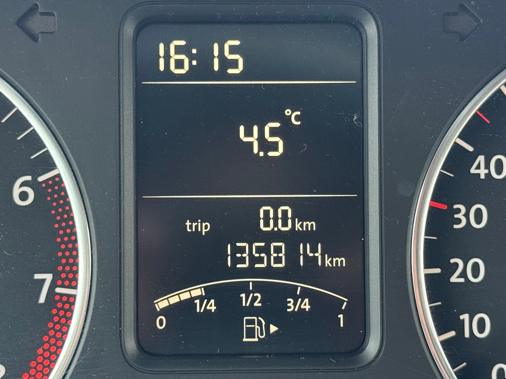 VW Polo 1.2 TSI Comfortline-image-15
