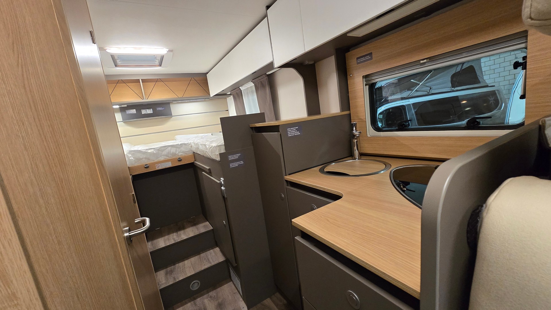 LMC "70Jahre- LMC" / Fiat Ducato 2.2MJT 140PS- Automatik-image-10