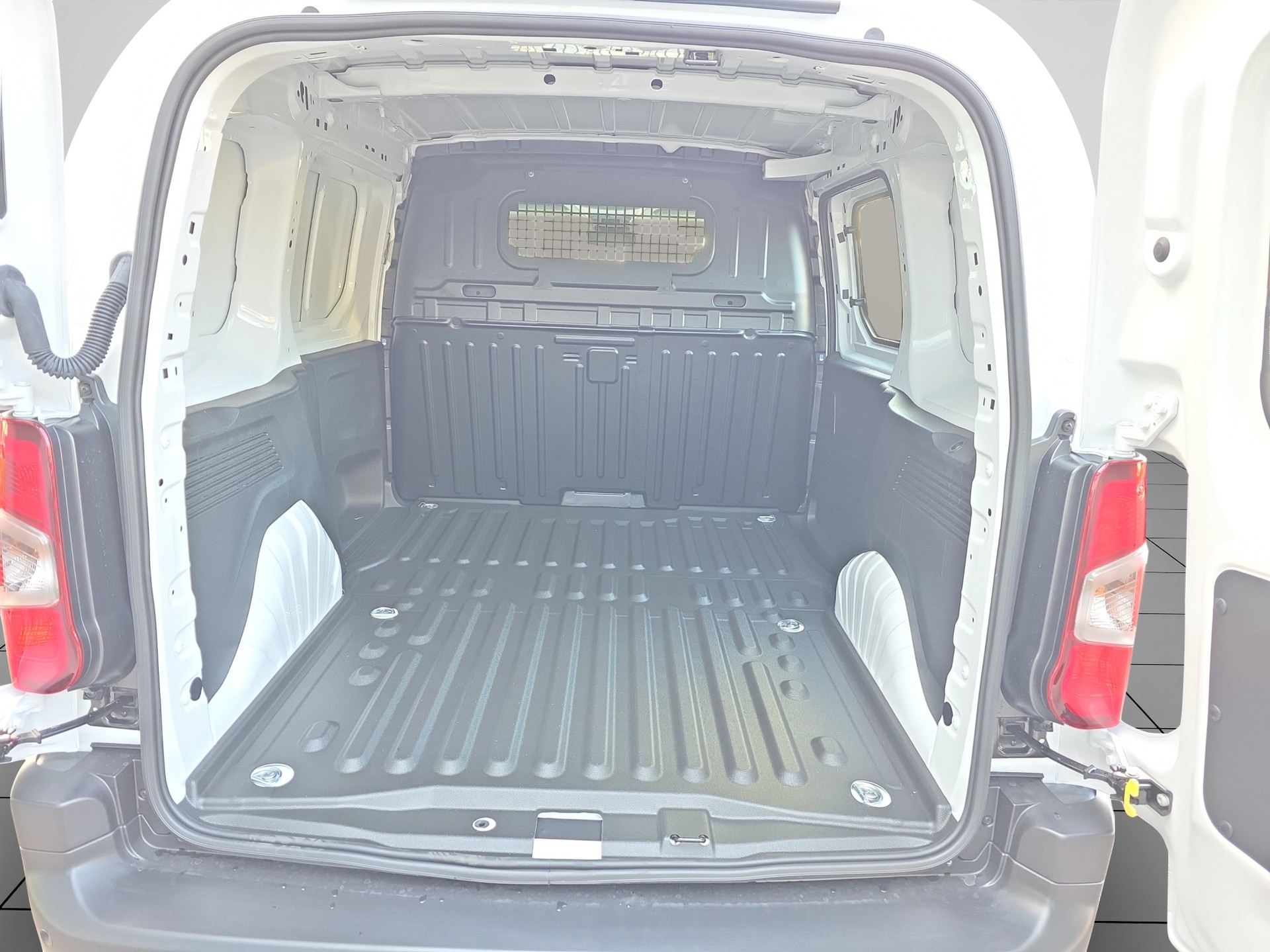 FIAT DOBLO fourg. L1 1.5 BlueHDI 100 Easy Pro-image-13