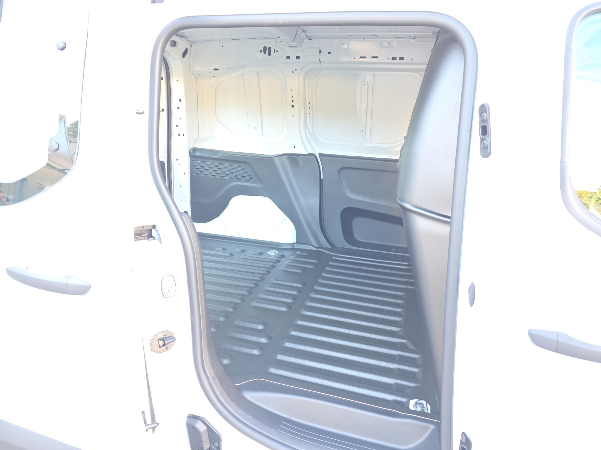 FIAT DOBLO fourg. L1 1.5 BlueHDI 100 Easy Pro-image-12