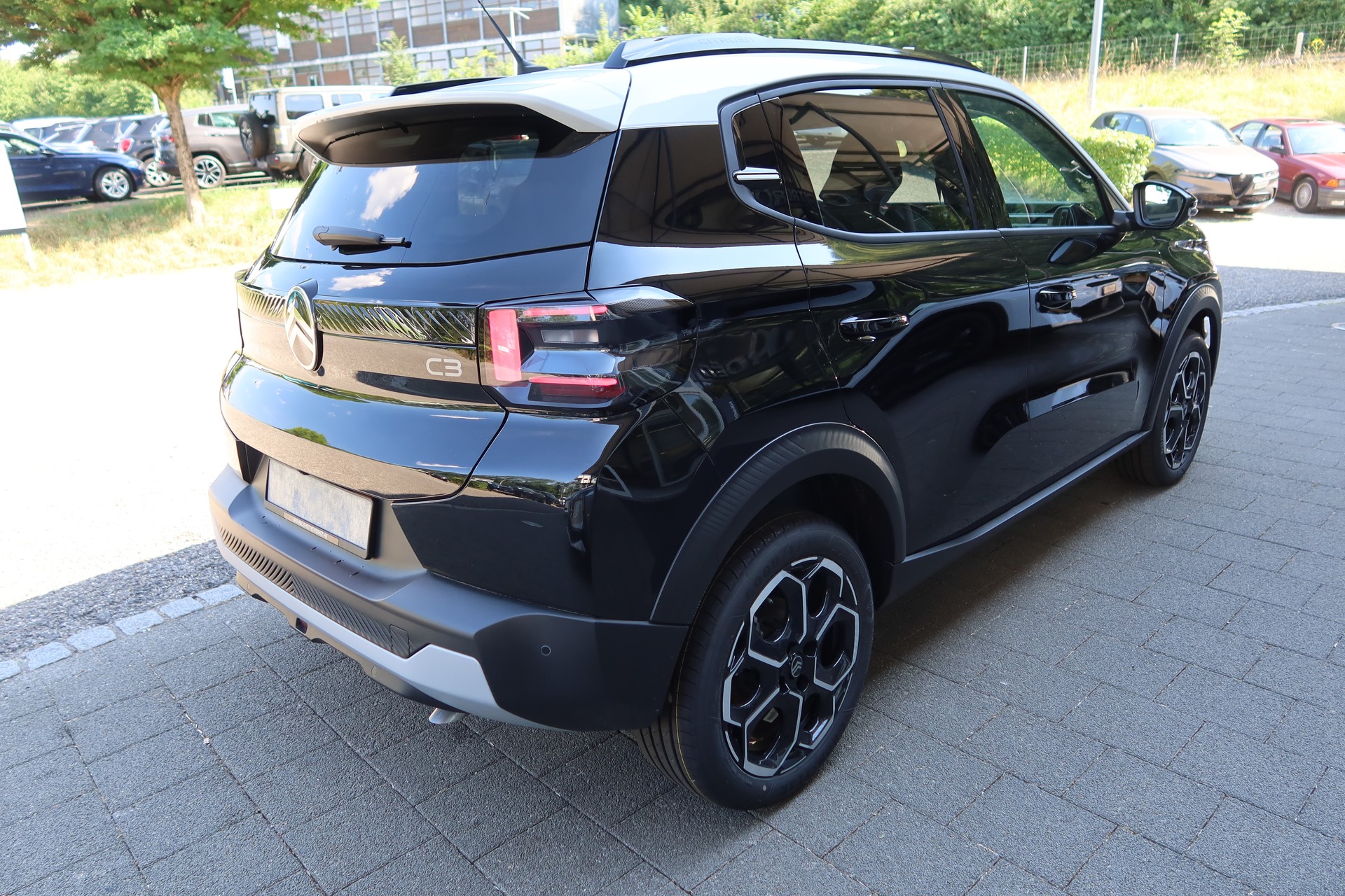 CITROEN C3 1.2i MHEV Max DCS6-image-5