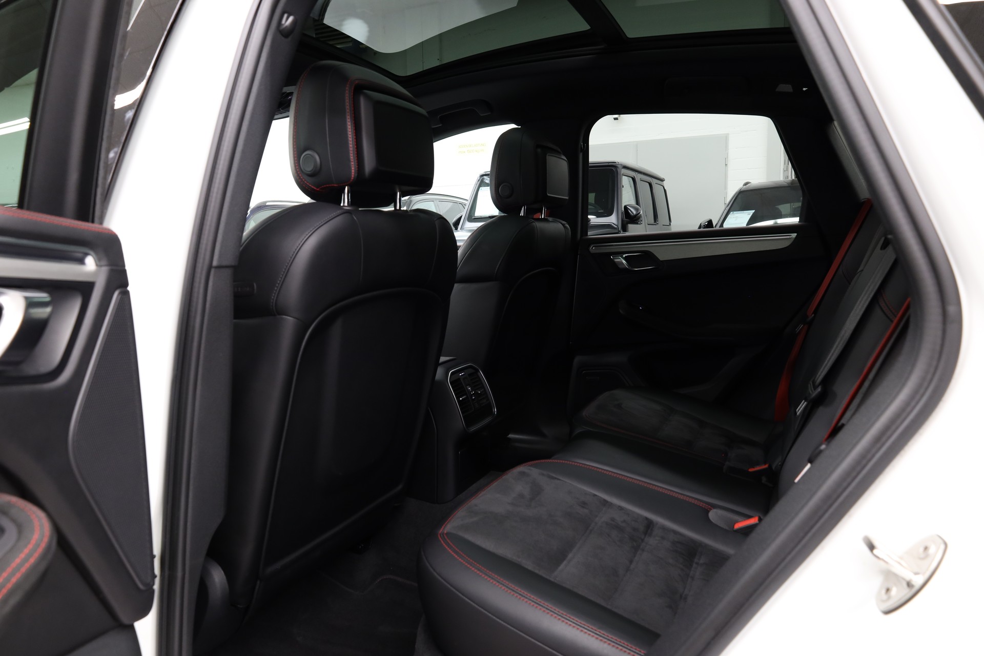PORSCHE Macan 3.0 V6 GTS-image-21