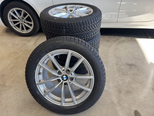 BMW 320d xDrive 48V Touring-image-13