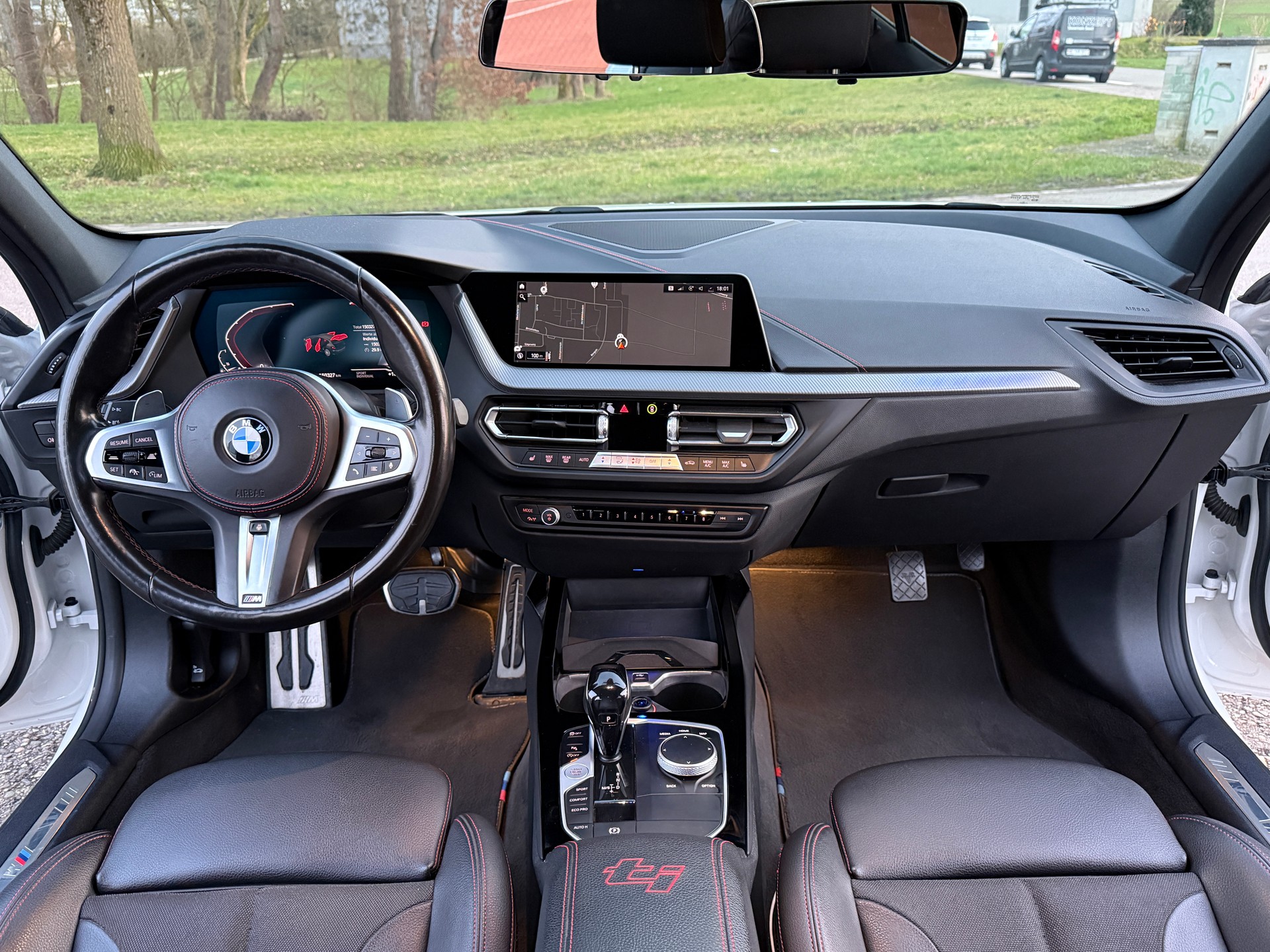 BMW 128ti Steptronic-image-3
