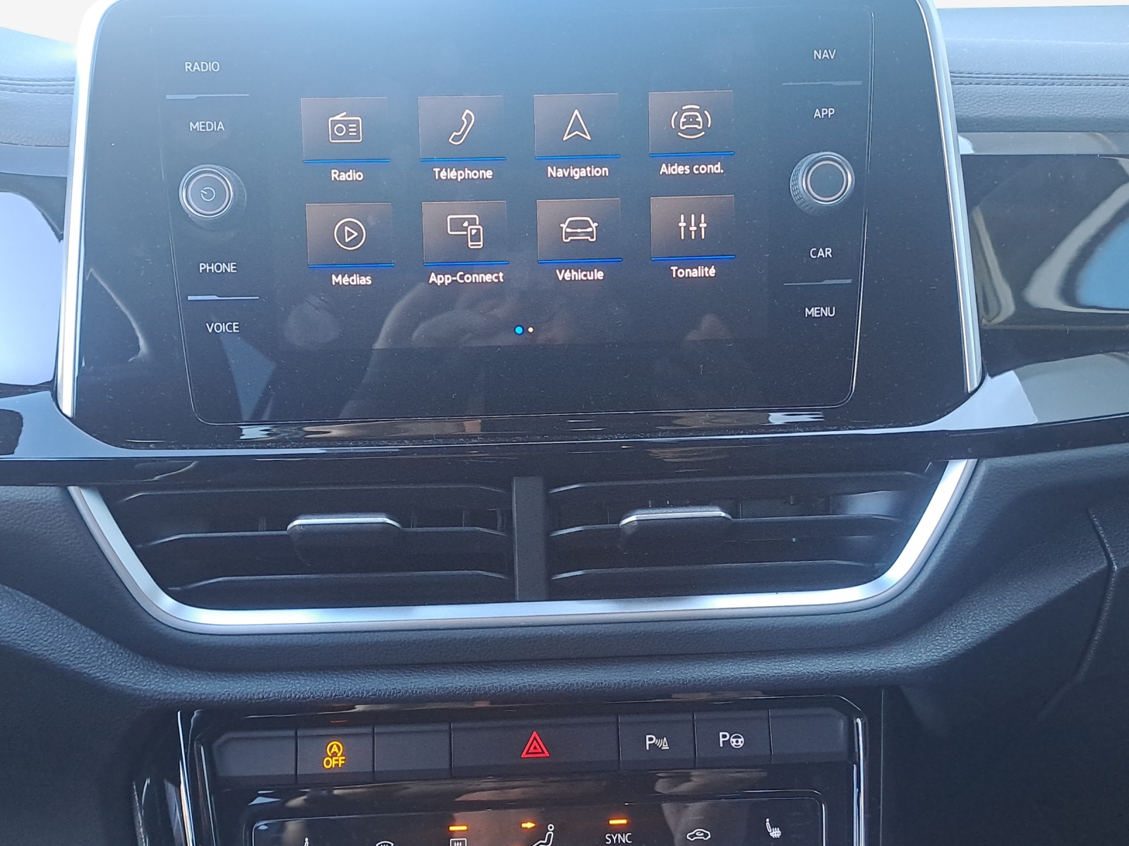 VW T-Roc 2.0 TSI Style DSG 4Motion-image-10