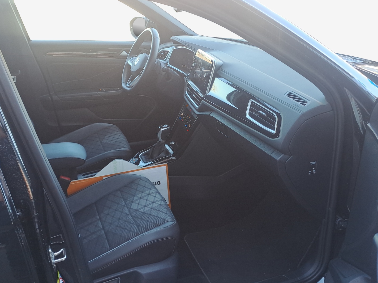 VW T-Roc 2.0 TSI Style DSG 4Motion-image-13