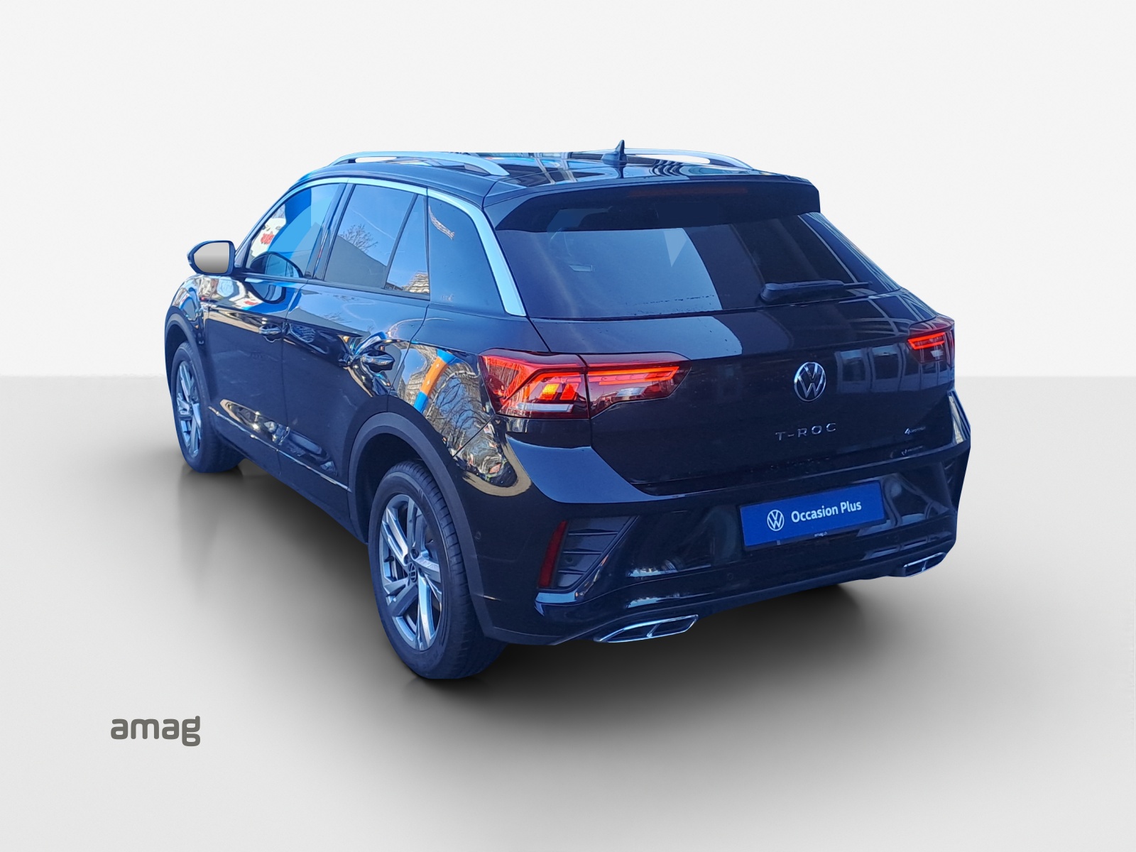 VW T-Roc 2.0 TSI Style DSG 4Motion-image-2