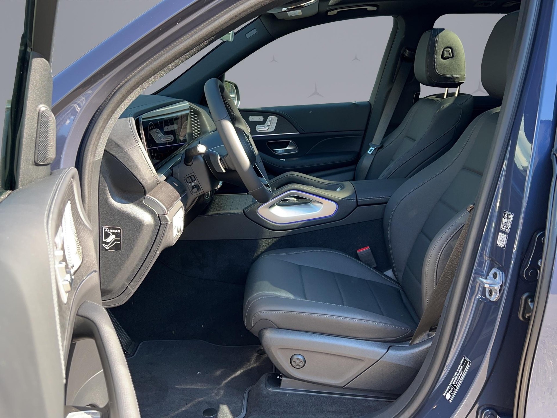MERCEDES-BENZ GLE 300 d AMG Line 4matic-image-8
