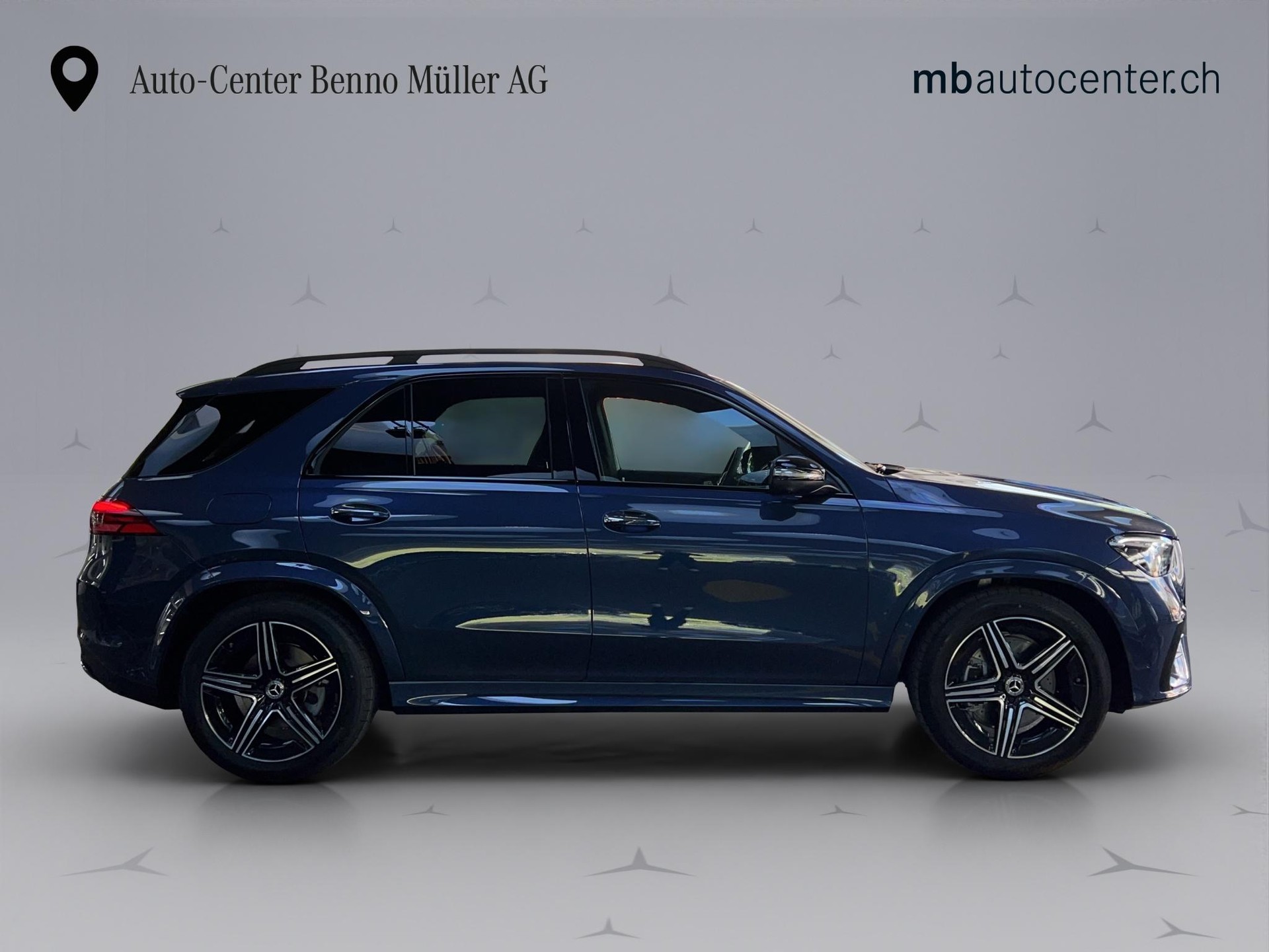MERCEDES-BENZ GLE 300 d AMG Line 4matic-image-5