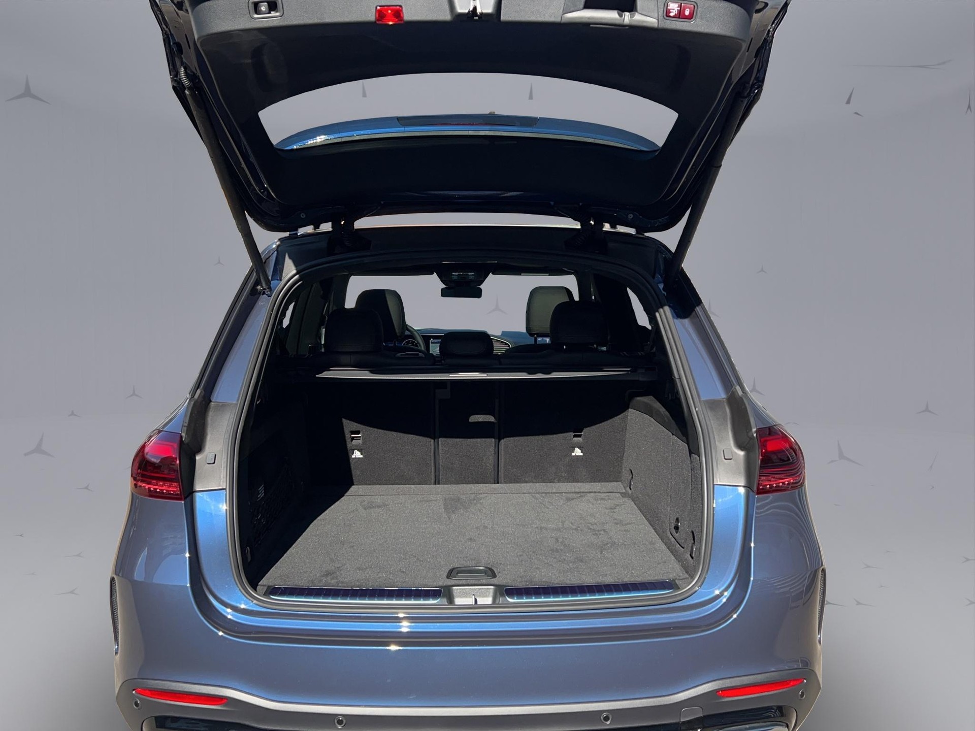 MERCEDES-BENZ GLE 300 d AMG Line 4matic-image-14