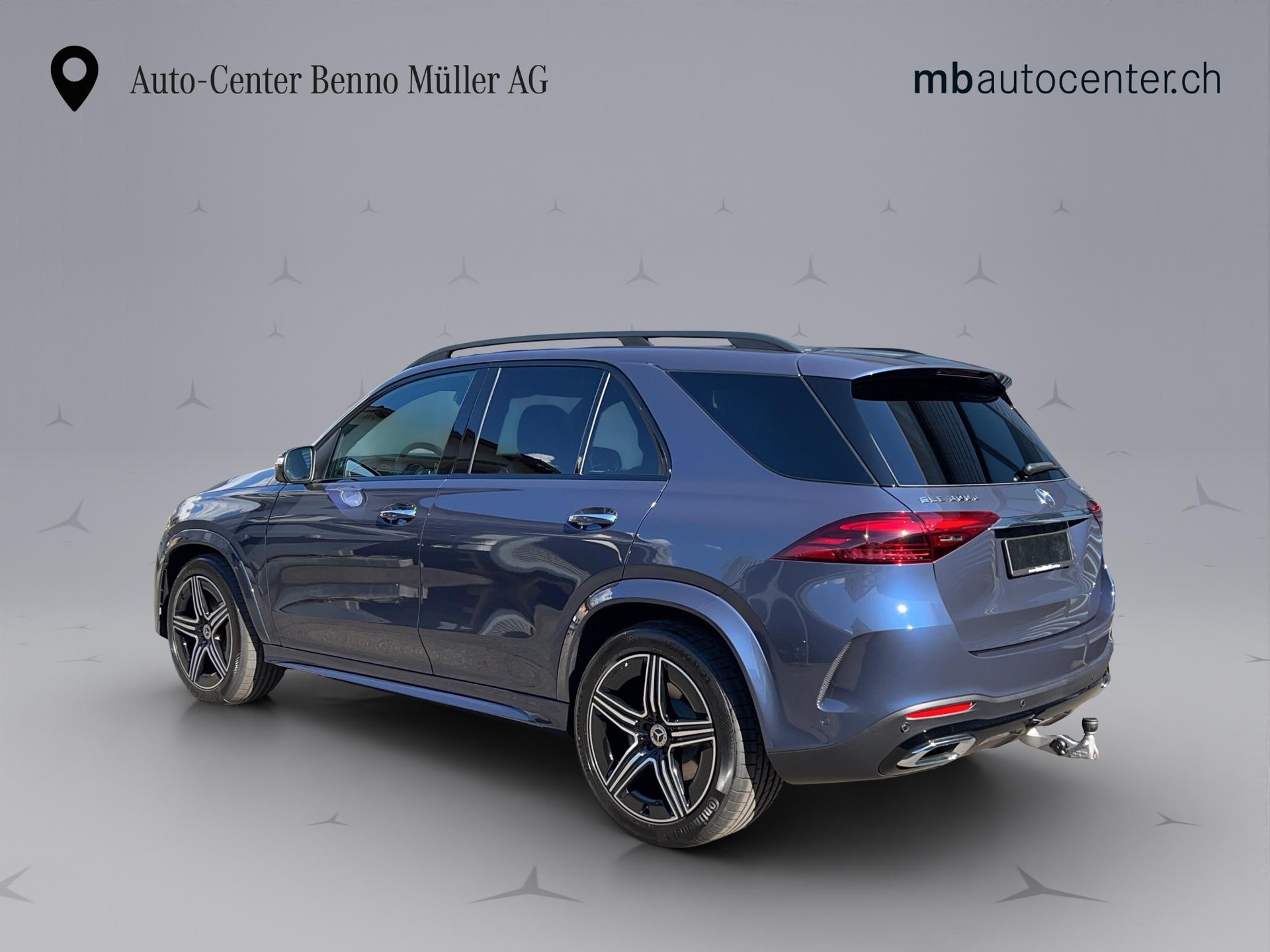 MERCEDES-BENZ GLE 300 d AMG Line 4matic-image-2
