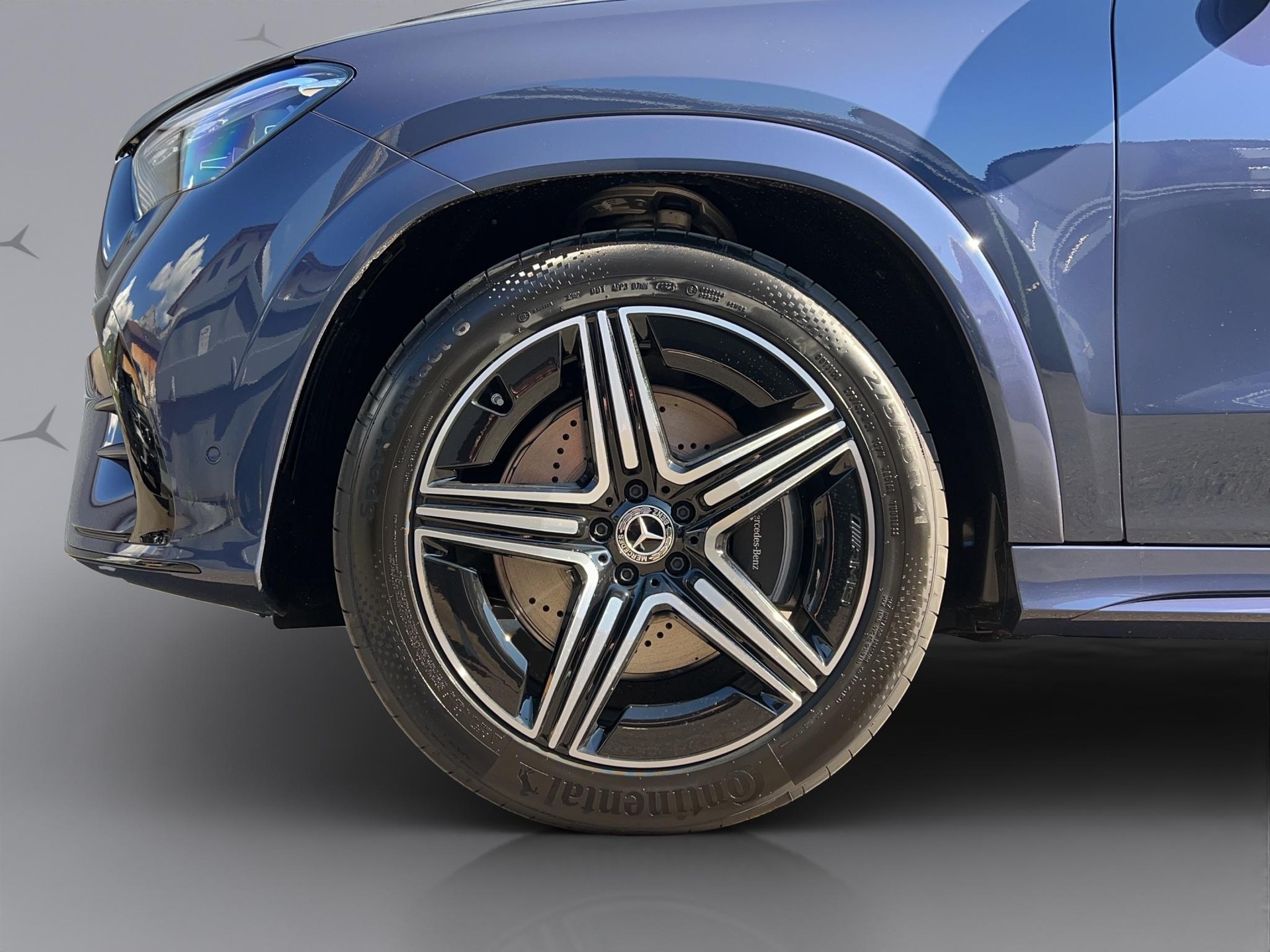 MERCEDES-BENZ GLE 300 d AMG Line 4matic-image-16