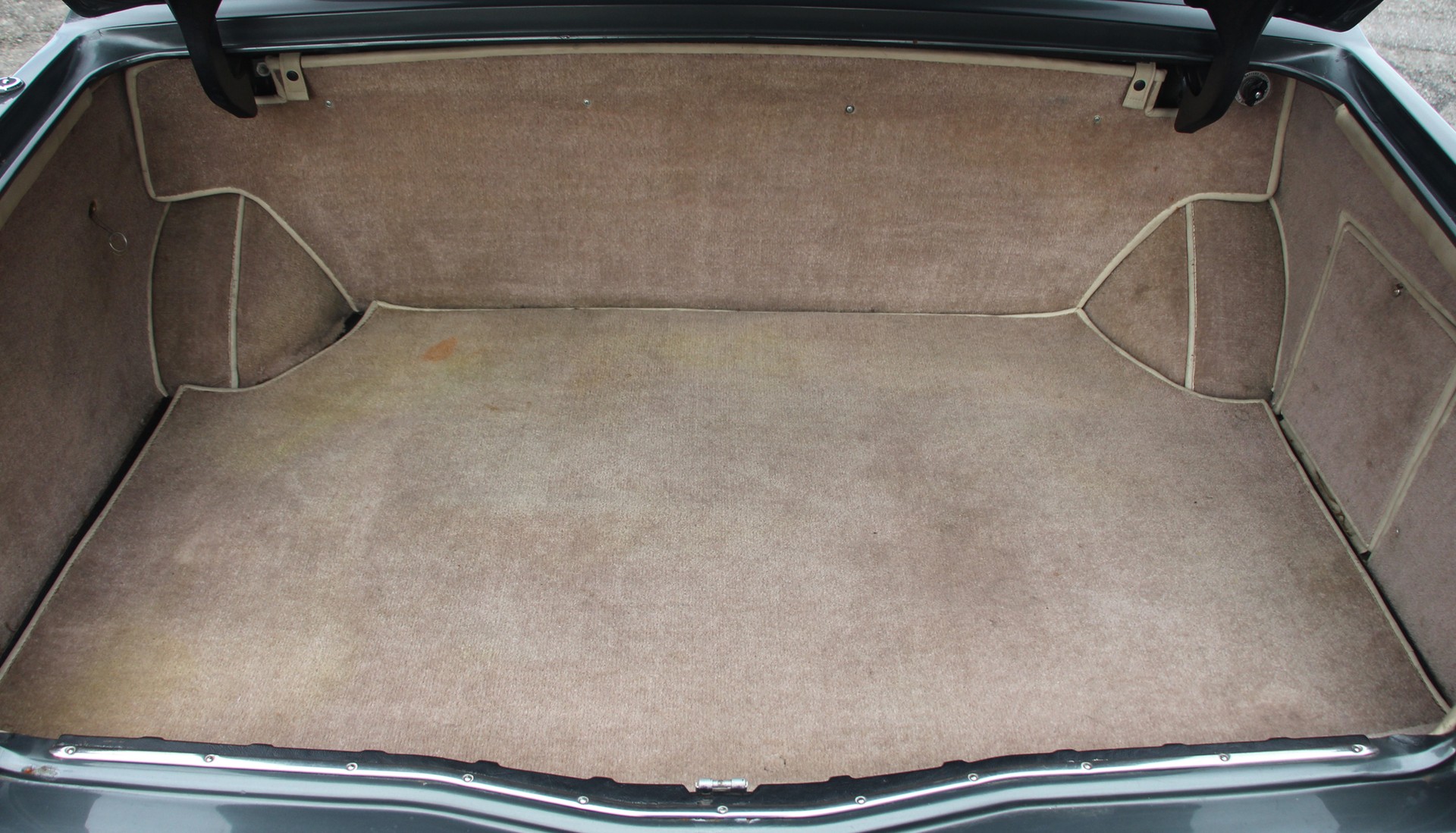 BENTLEY Turbo R LWB-image-14