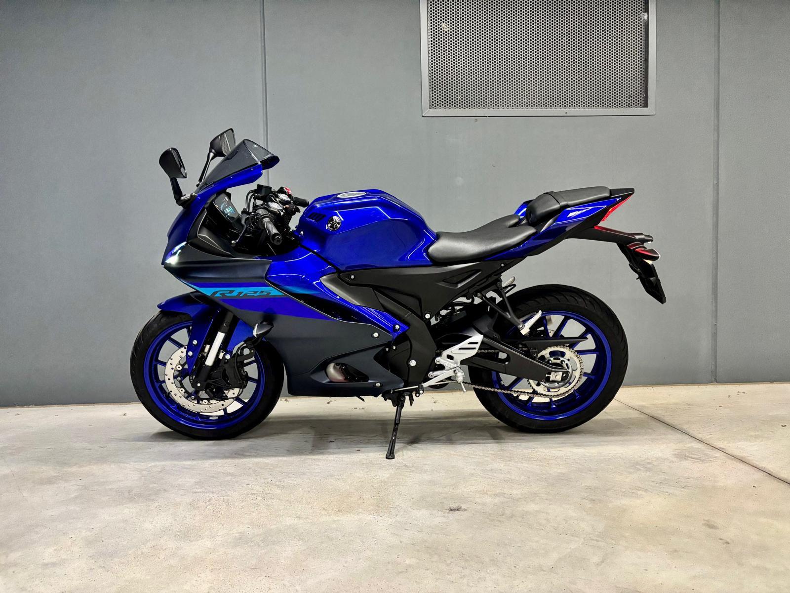 YAMAHA YZF-R 125 ABS-image-4