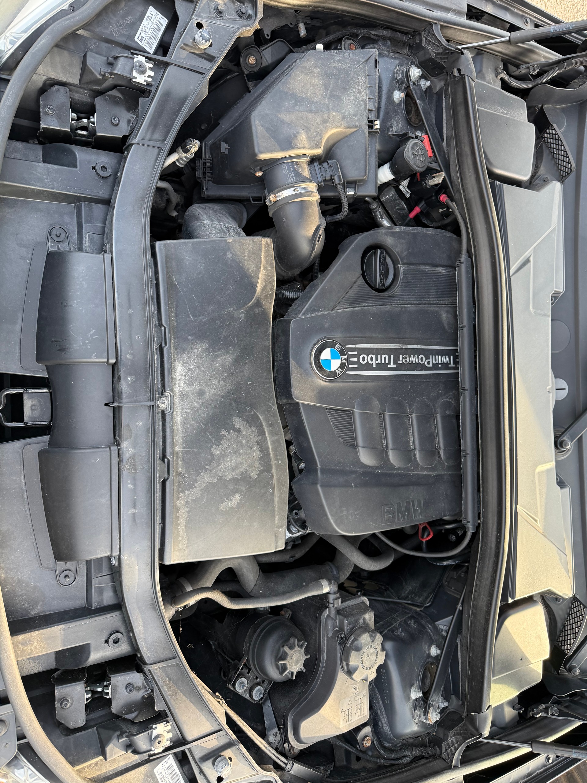 BMW X1 xDrive 18d Steptronic-image-14