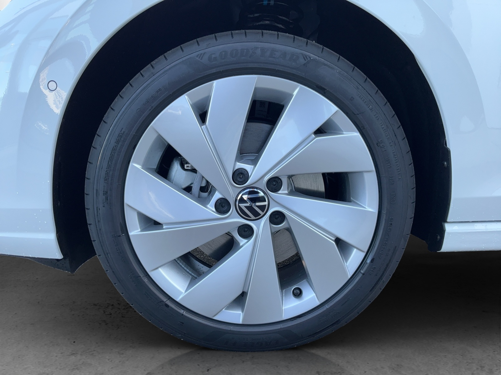 VW Golf Variant 2.0 TDI Style DSG-image-12