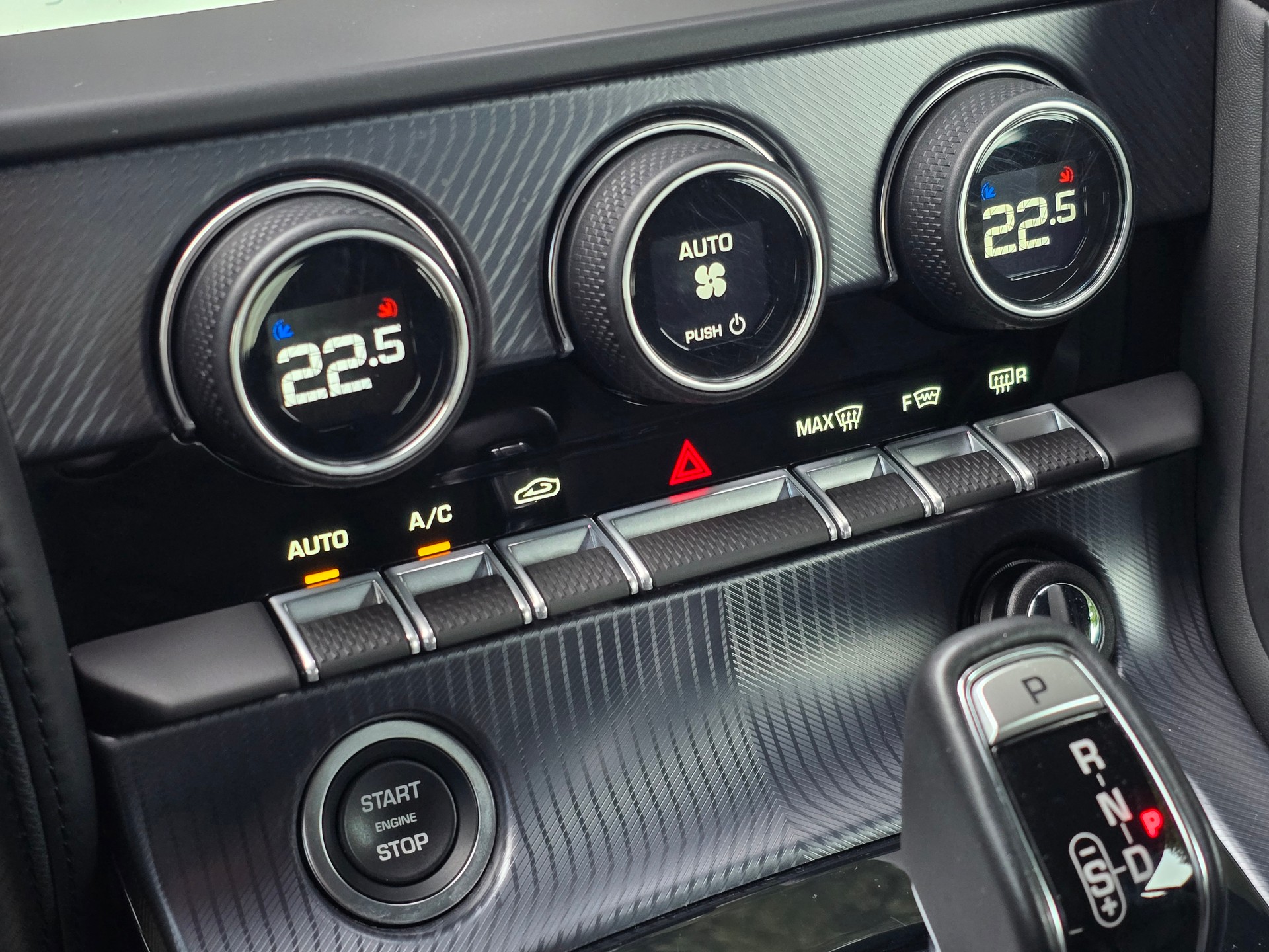 JAGUAR F-Type 2.0 I4 R-Dynamic Automatik-image-25