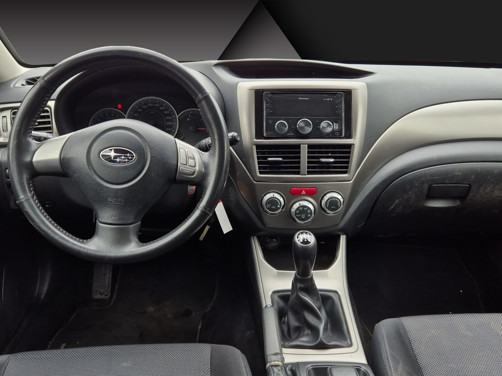 SUBARU Impreza 2.0R Swiss-image-10