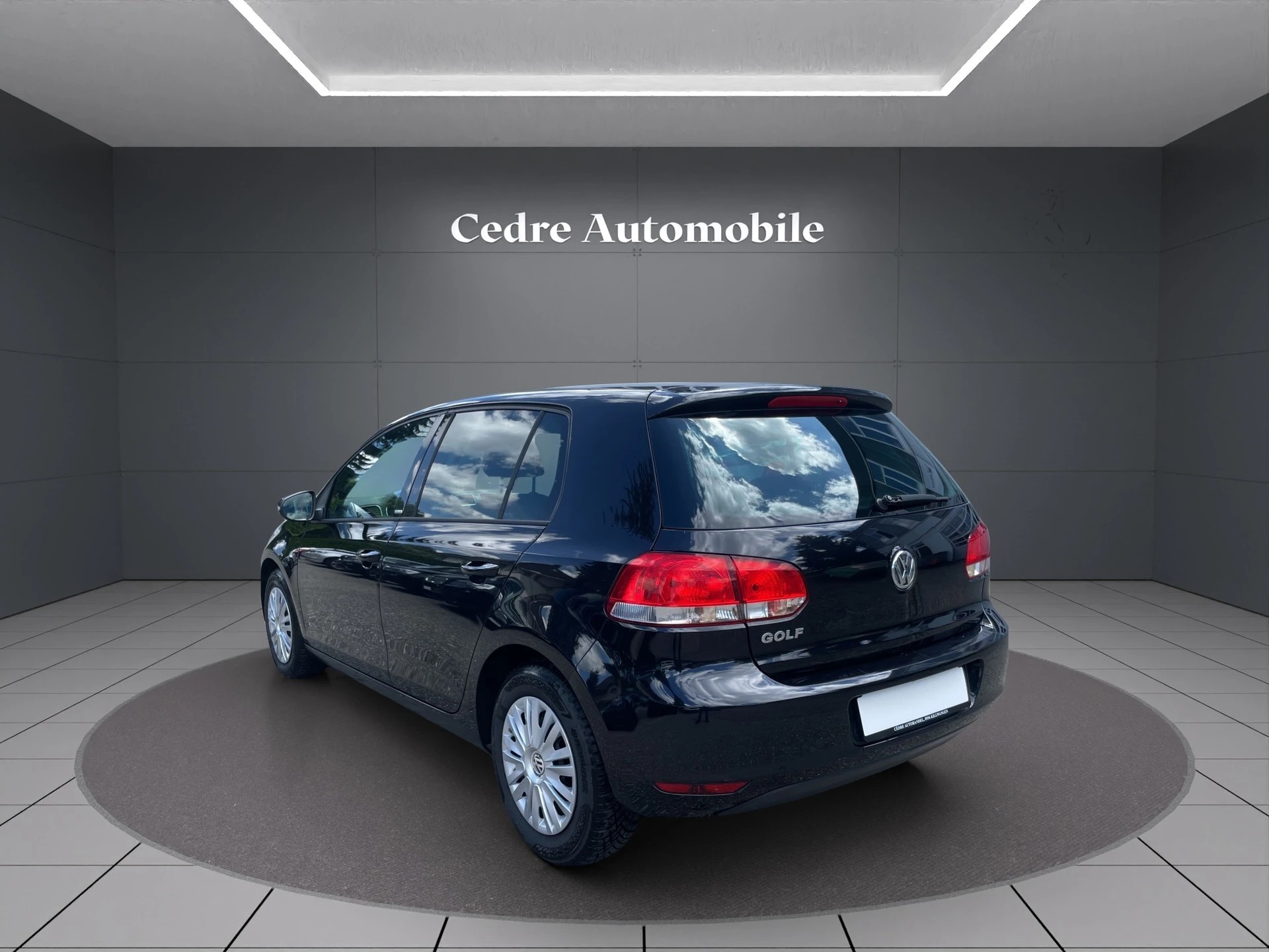 VW Golf 1.2 TSI BlueMotion Technology Trendline-image-3