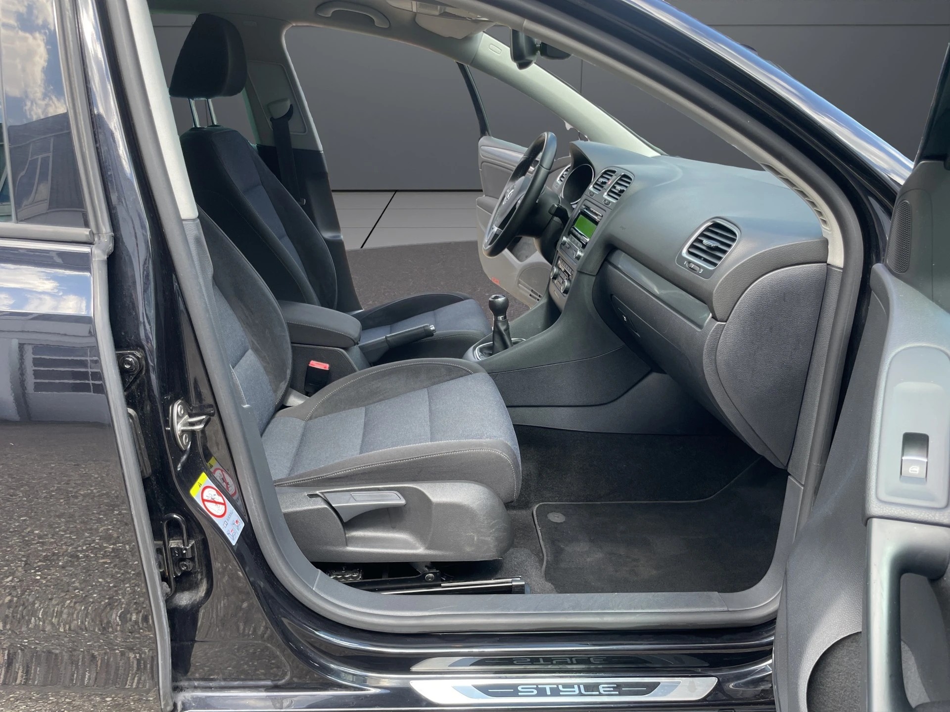 VW Golf 1.2 TSI BlueMotion Technology Trendline-image-5