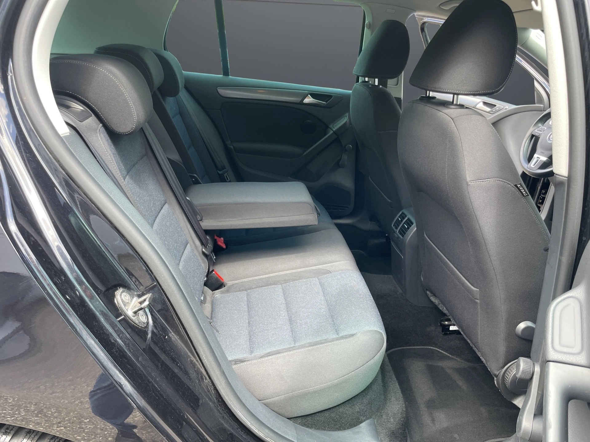 VW Golf 1.2 TSI BlueMotion Technology Trendline-image-6