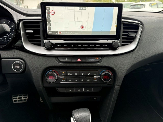 KIA Ceed SW 1.5 T-GDi GT-Line-image-8