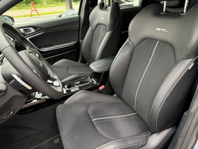 KIA Ceed SW 1.5 T-GDi GT-Line-image-5