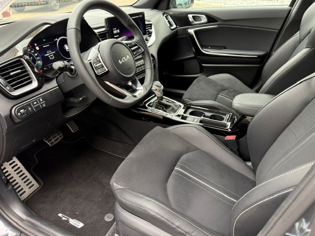 KIA Ceed SW 1.5 T-GDi GT-Line-image-4