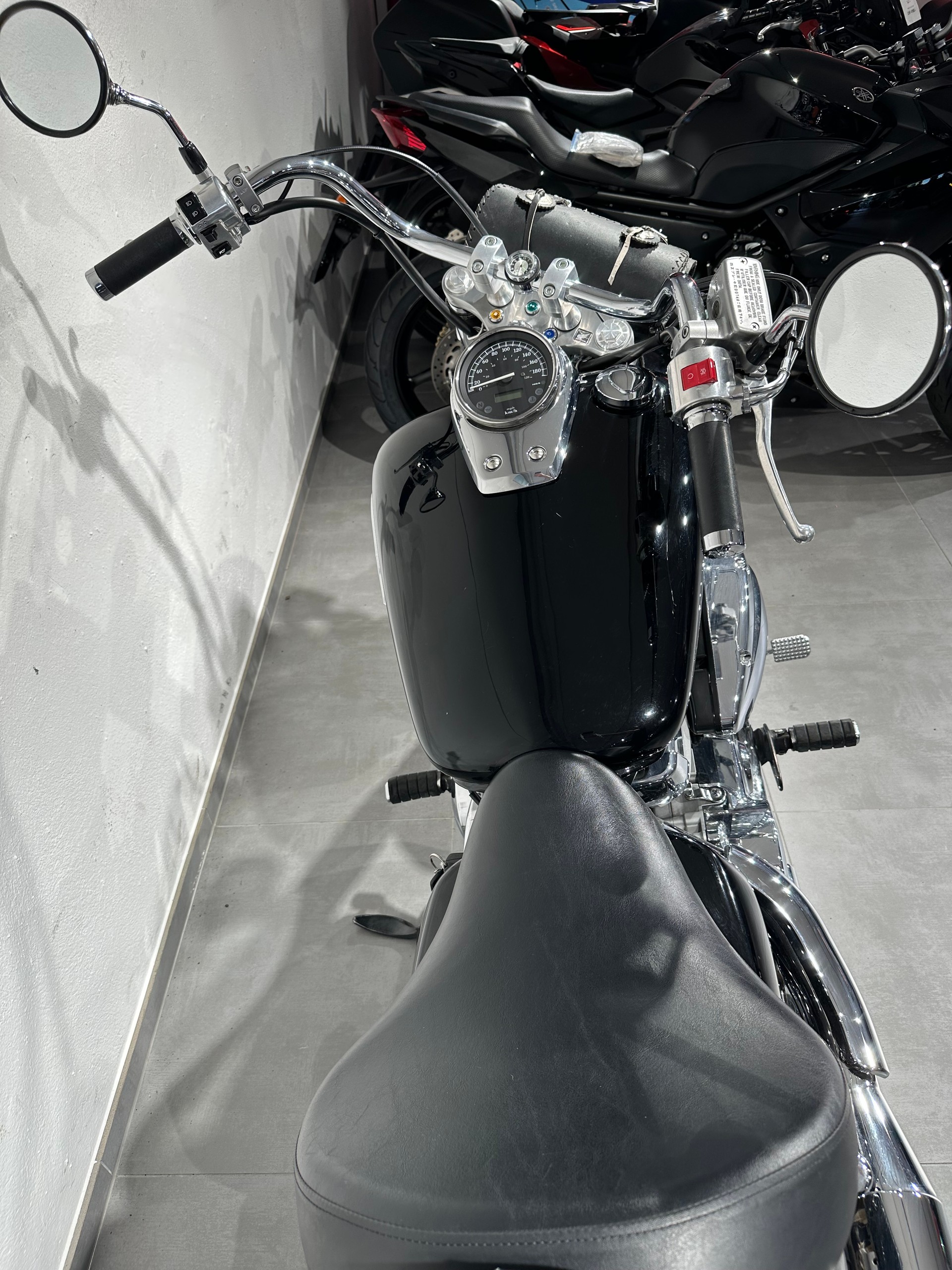 HONDA VT 750 C-showroom-element-3