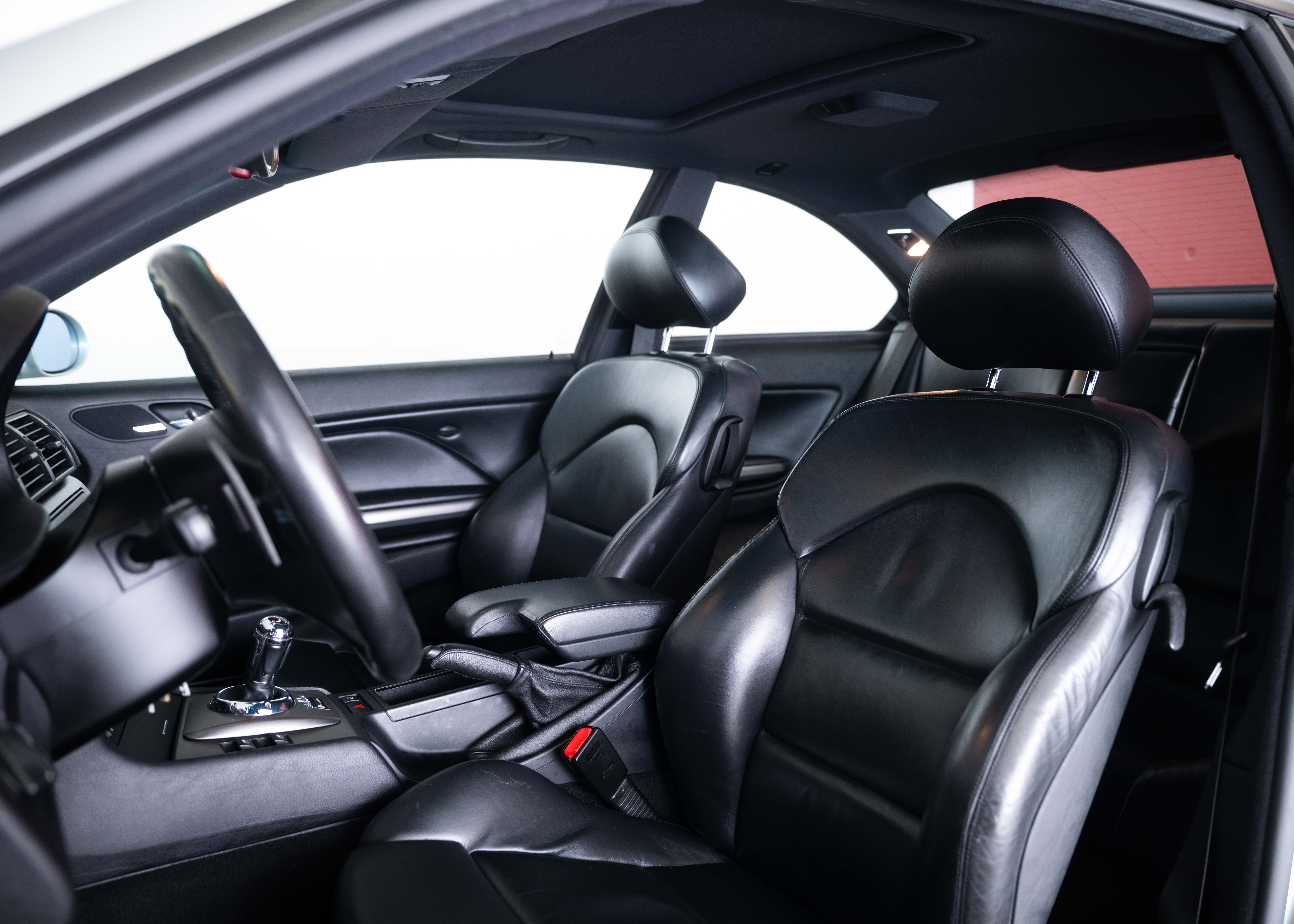 Image BMW M3 M3 Coupe SMG (2nd hand Swiss car, low mileage, 100% original, full service history, beautiful condition)