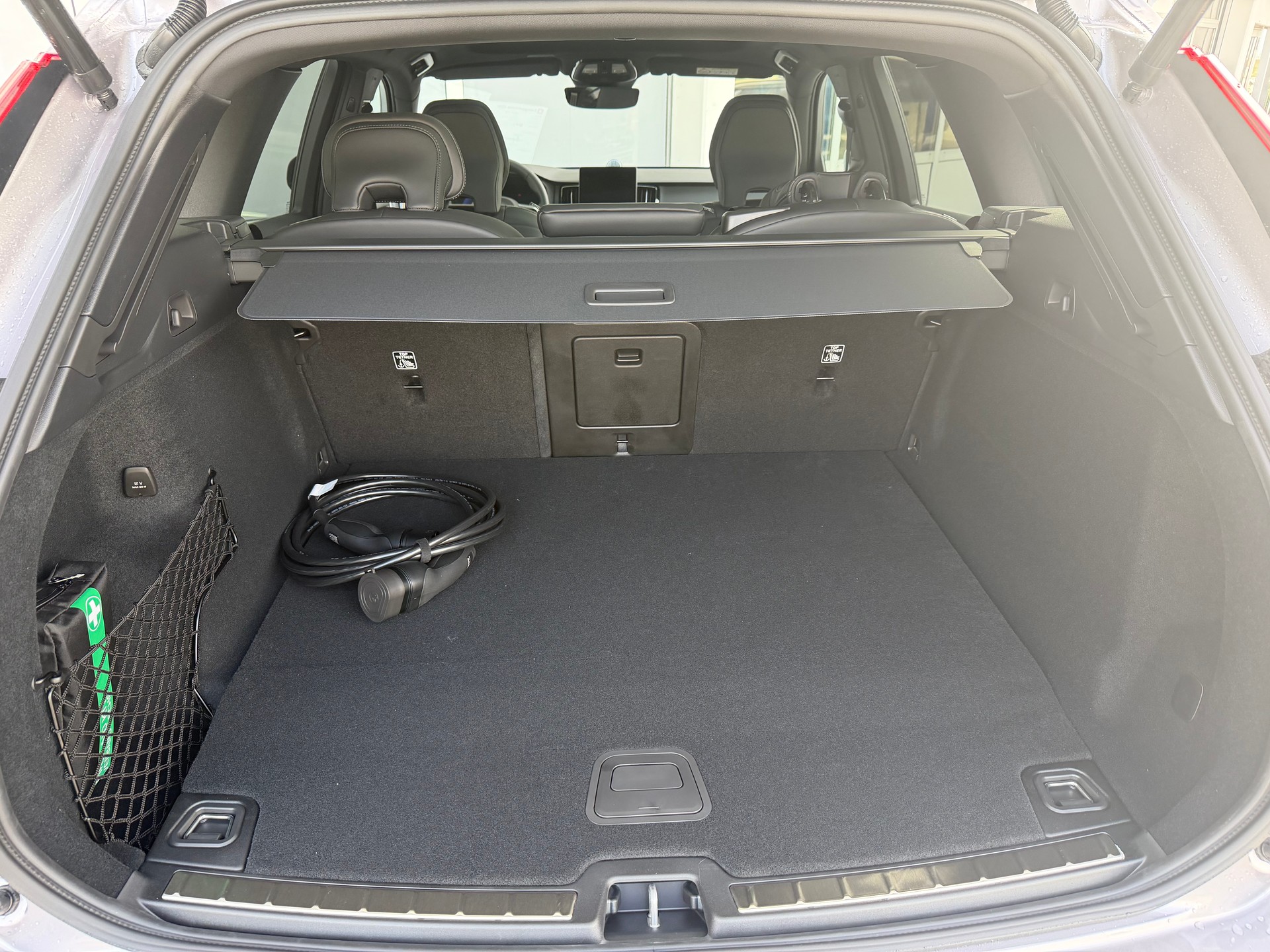 VOLVO XC60 T8 eAWD Ultra Dark Geartronic-image-21