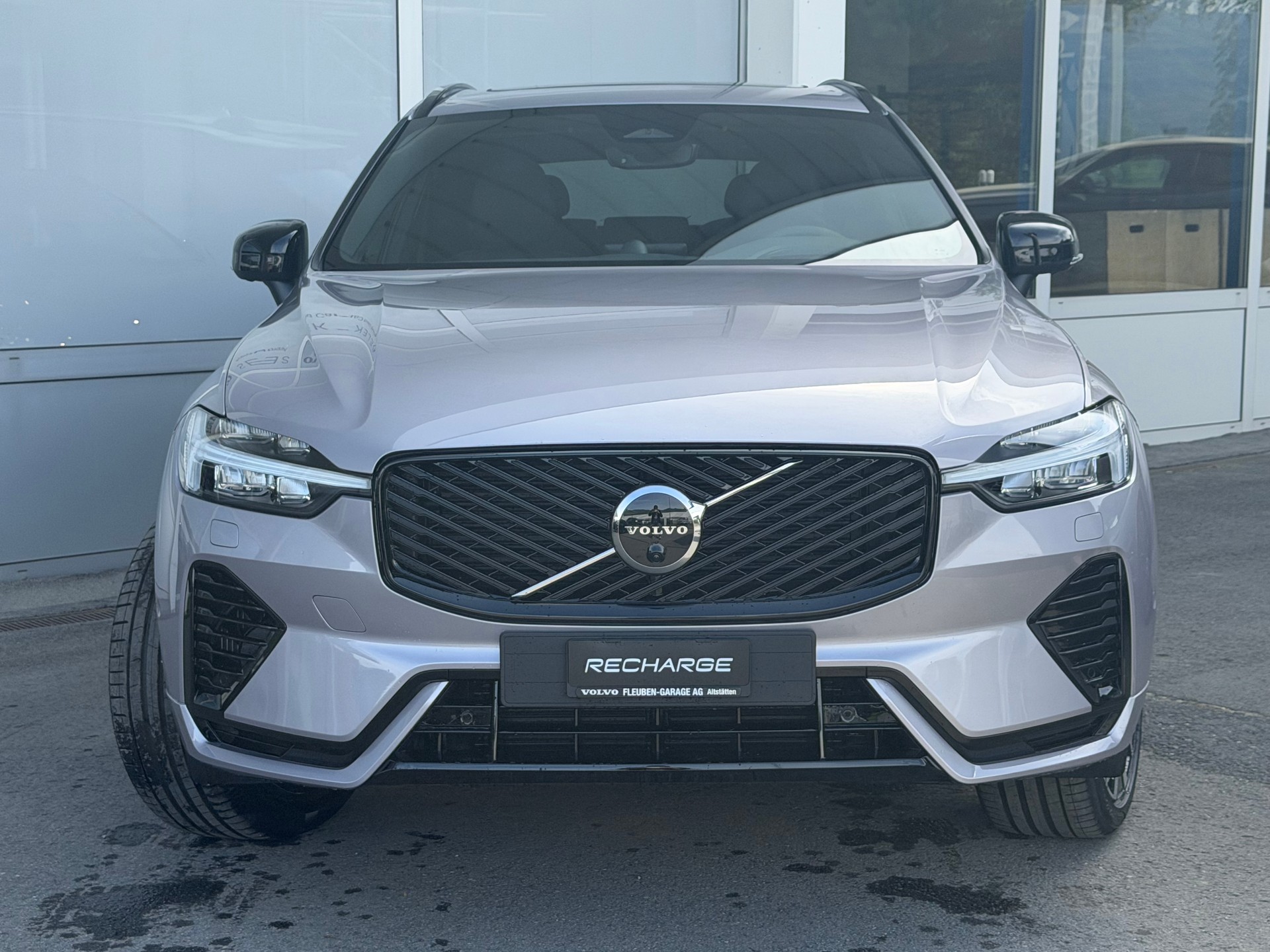 VOLVO XC60 T8 eAWD Ultra Dark Geartronic-image-24