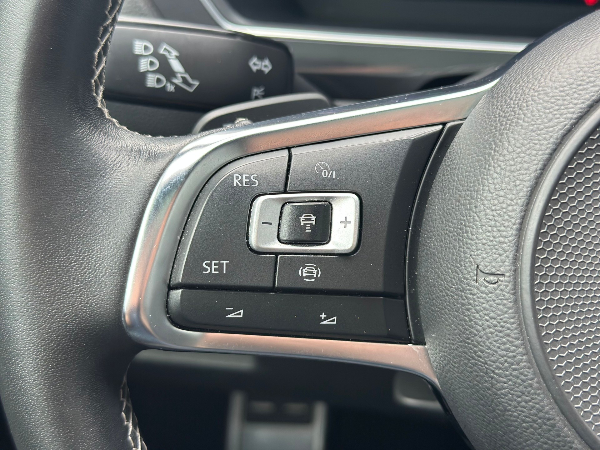 VW Tiguan Allspace 2.0TSI Highline 4Motion DSG-image-10
