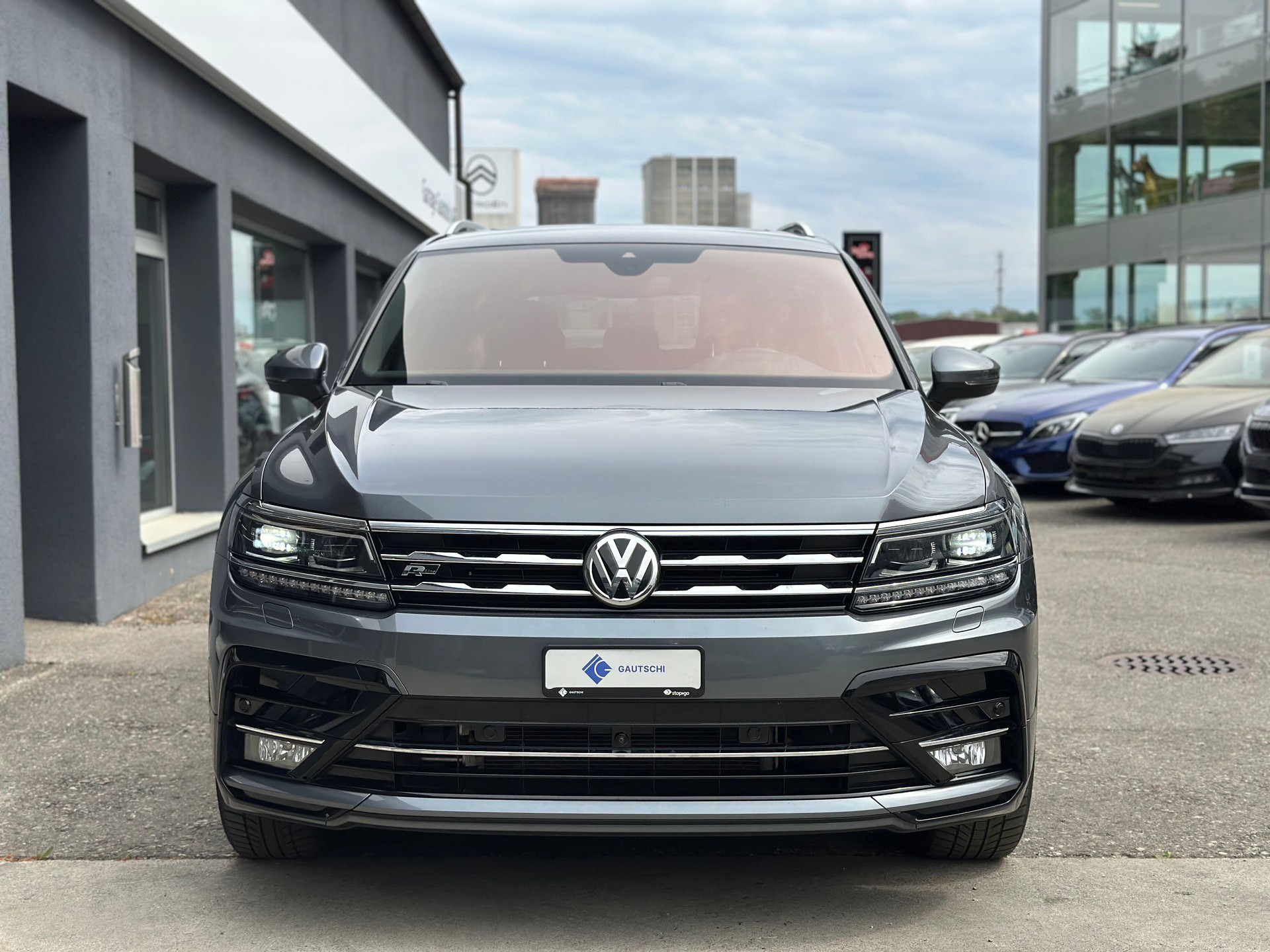 VW Tiguan Allspace 2.0TSI Highline 4Motion DSG-image-1