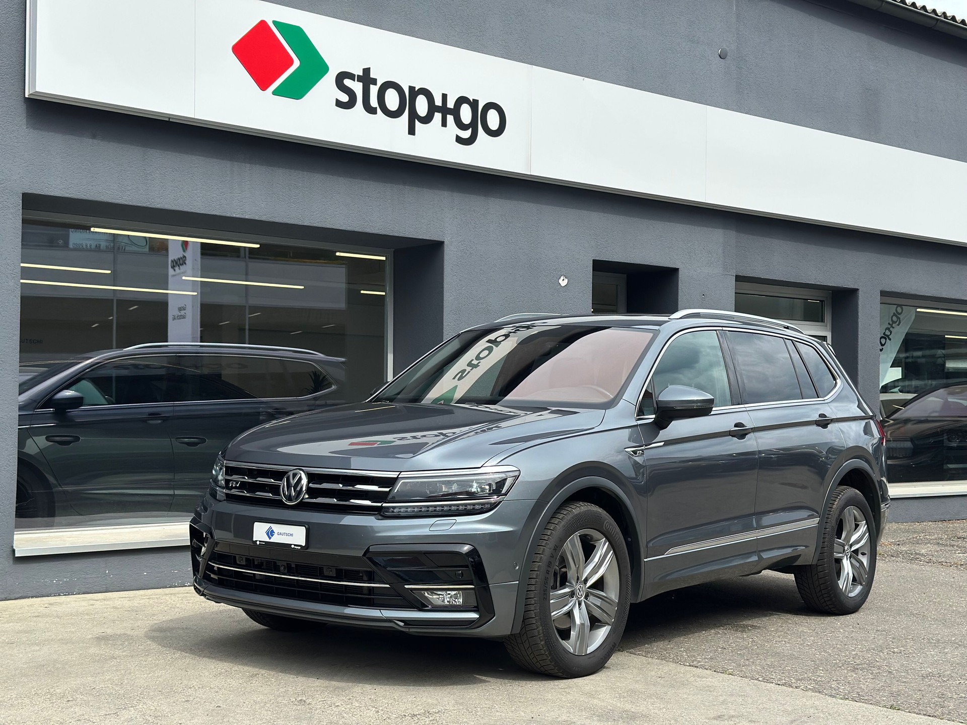 VW Tiguan Allspace 2.0TSI Highline 4Motion DSG-image-0