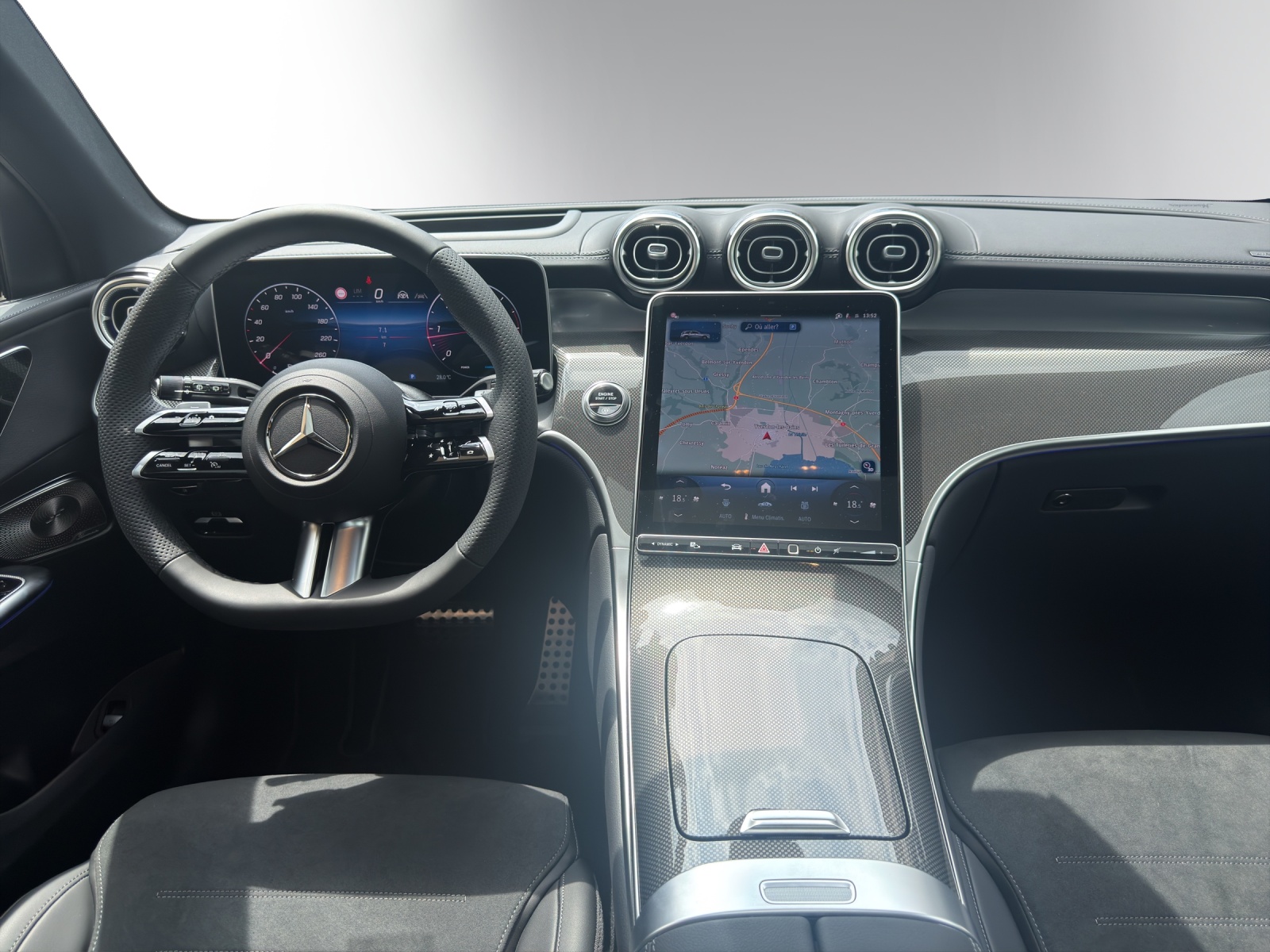 MERCEDES-BENZ GLC 220 d 4Matic 9G-Tronic-image-11
