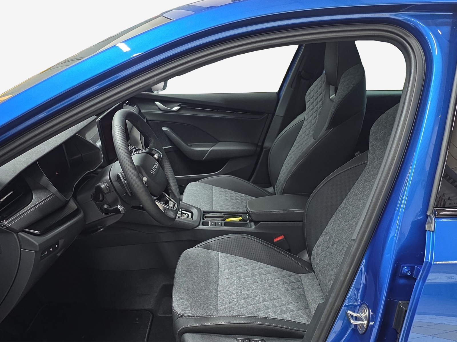 SKODA Octavia Combi 2.0 TSI DSG Sport Line 4x4-image-7